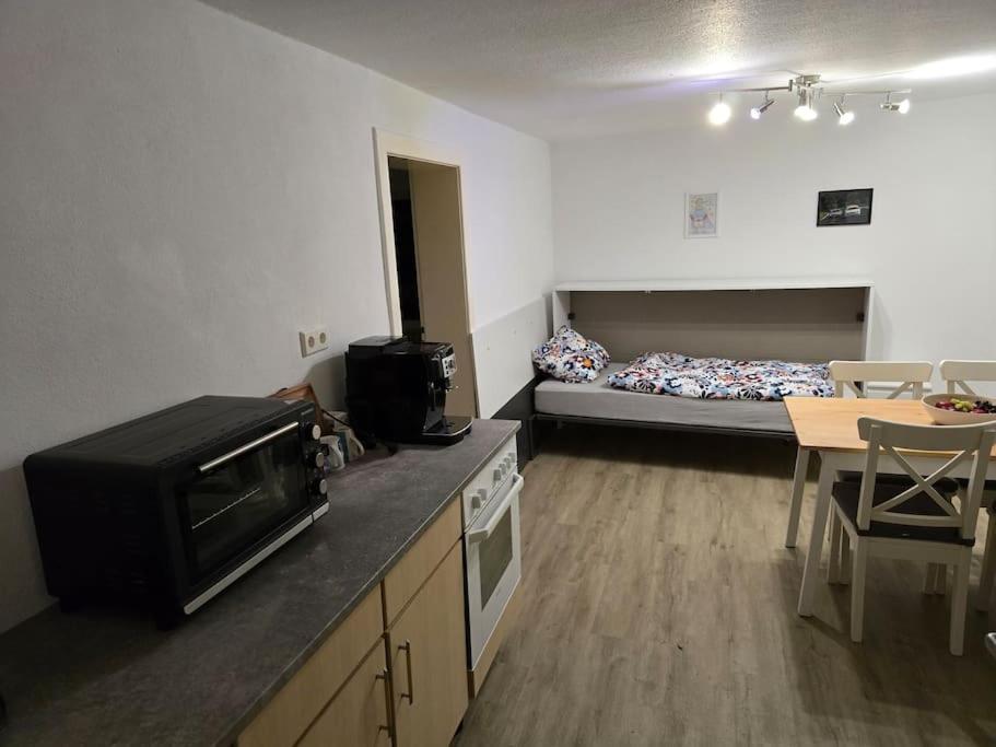 Nurburgring 2 Zimmer mit Kuche und Bad - Property Image 4