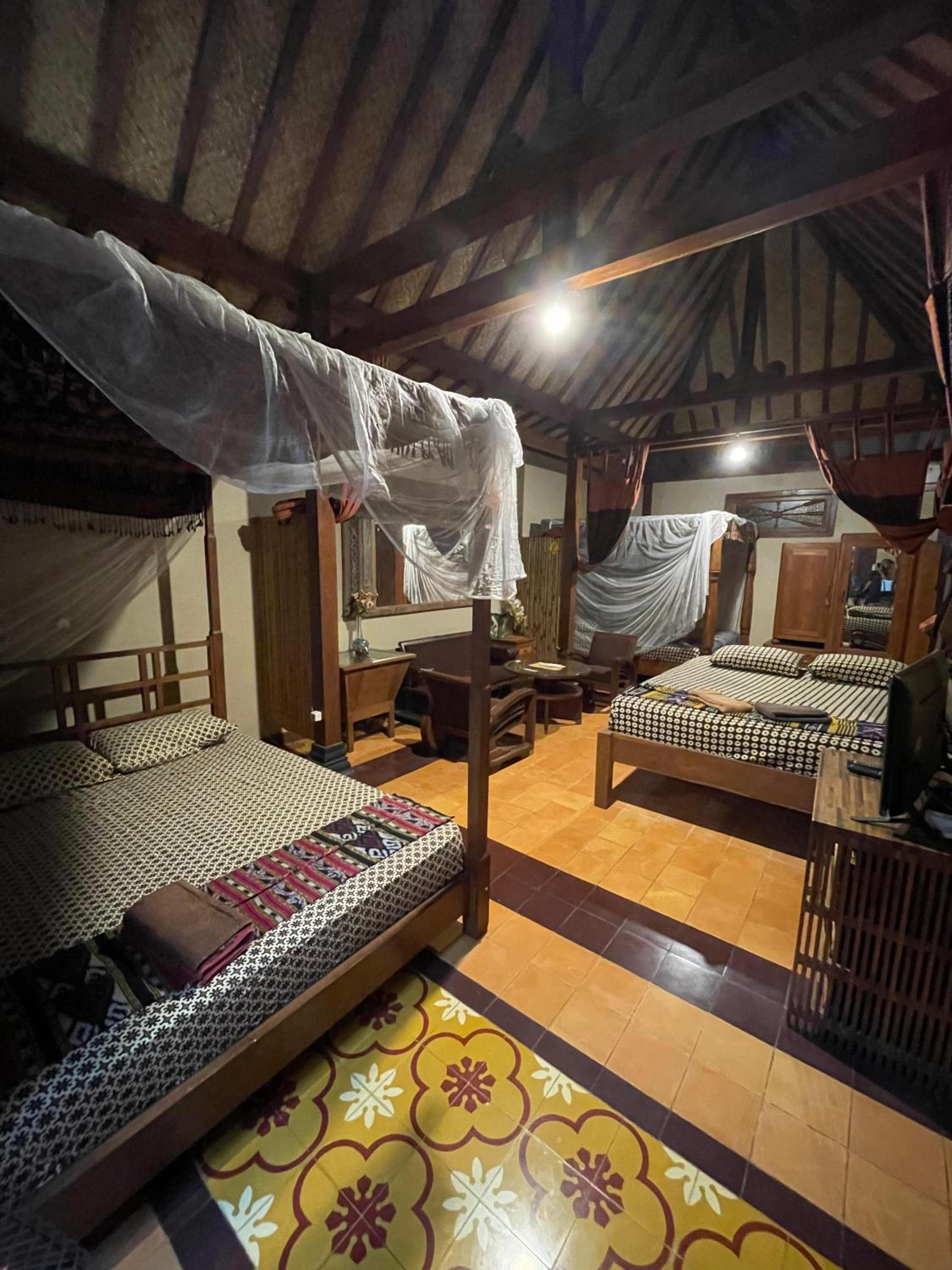 Bedhot Homestay