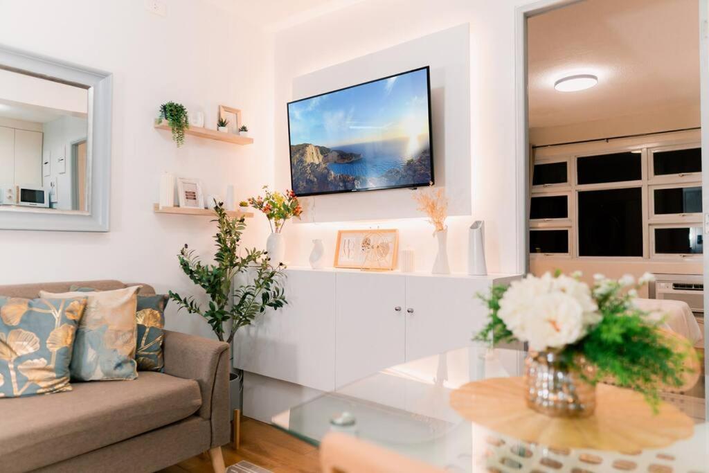 2BR Cozy Condo Near Davao Airport & Samal view 3