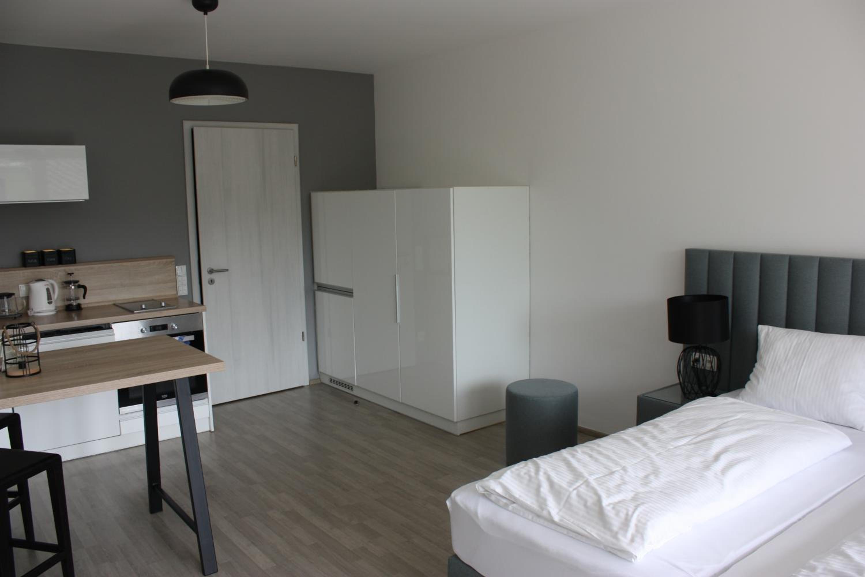 Lakepark Residence