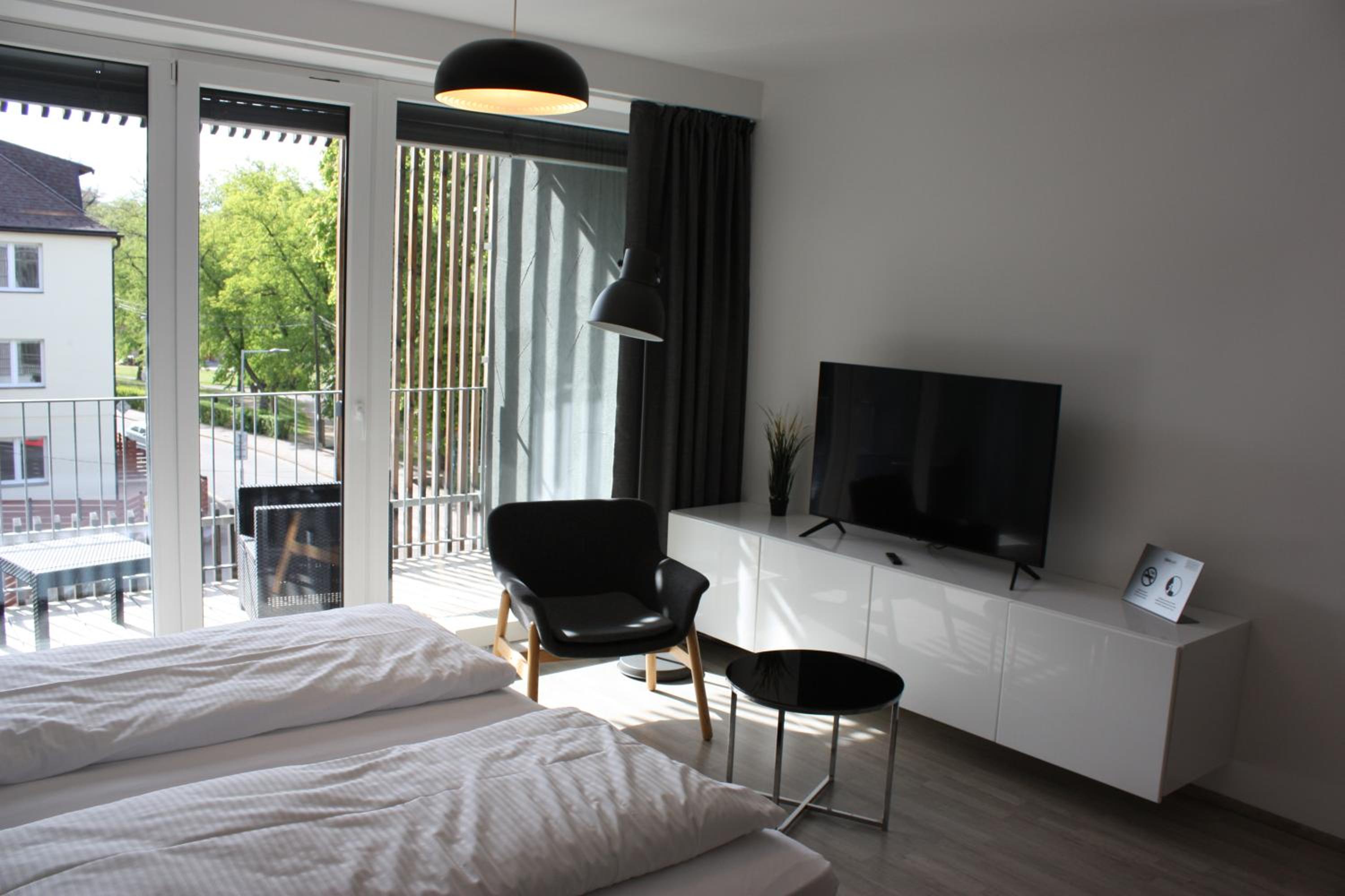 Lakepark Residence