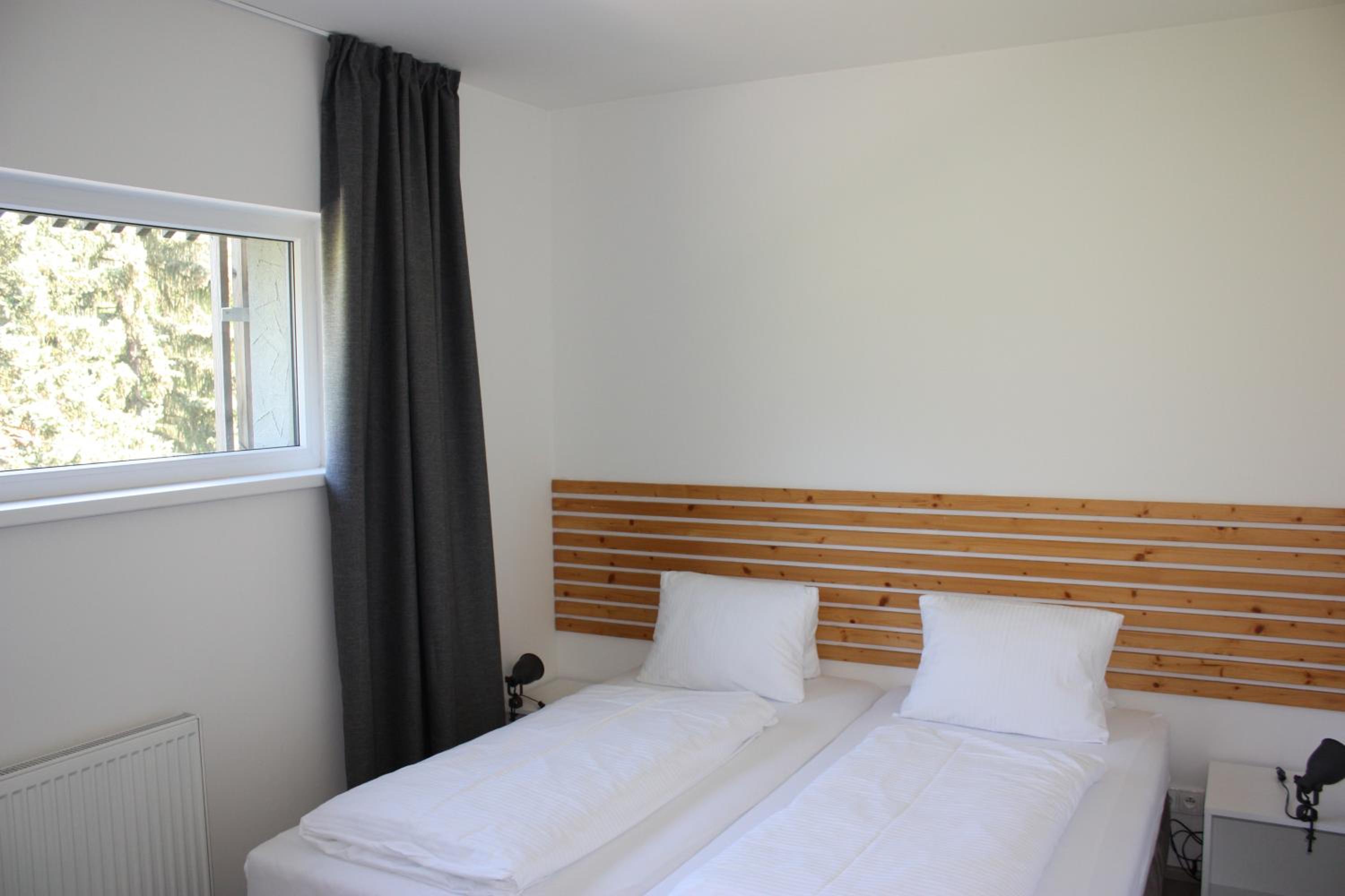Lakepark Residence