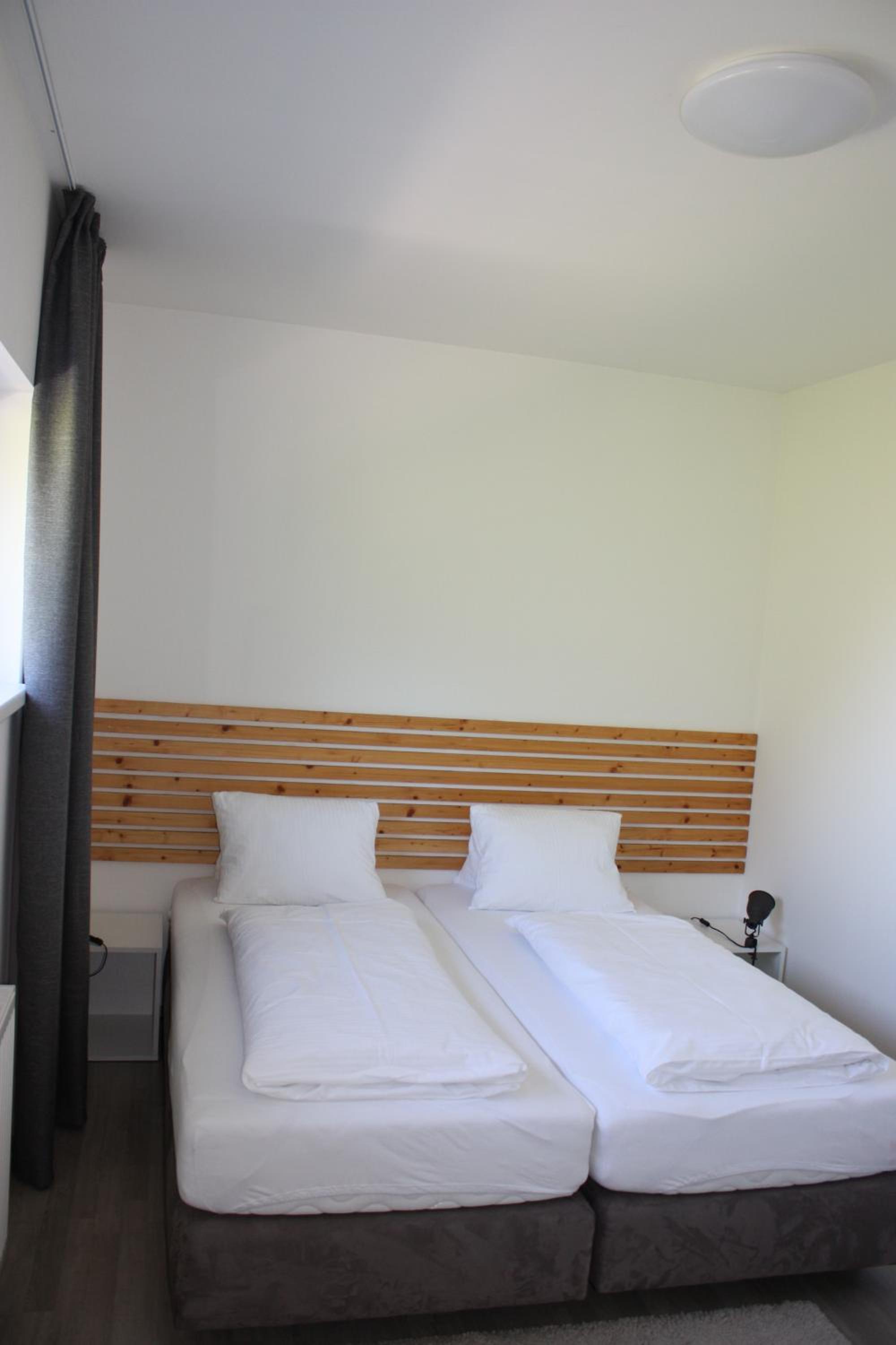 Lakepark Residence