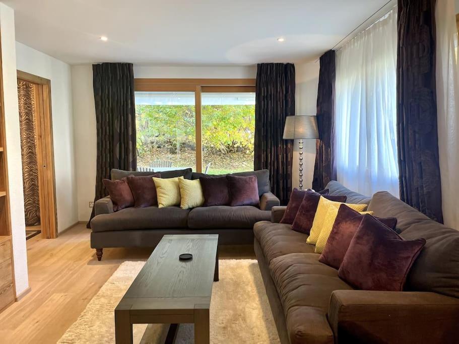 Spacious Family Apt Flims close to Lake Cauma