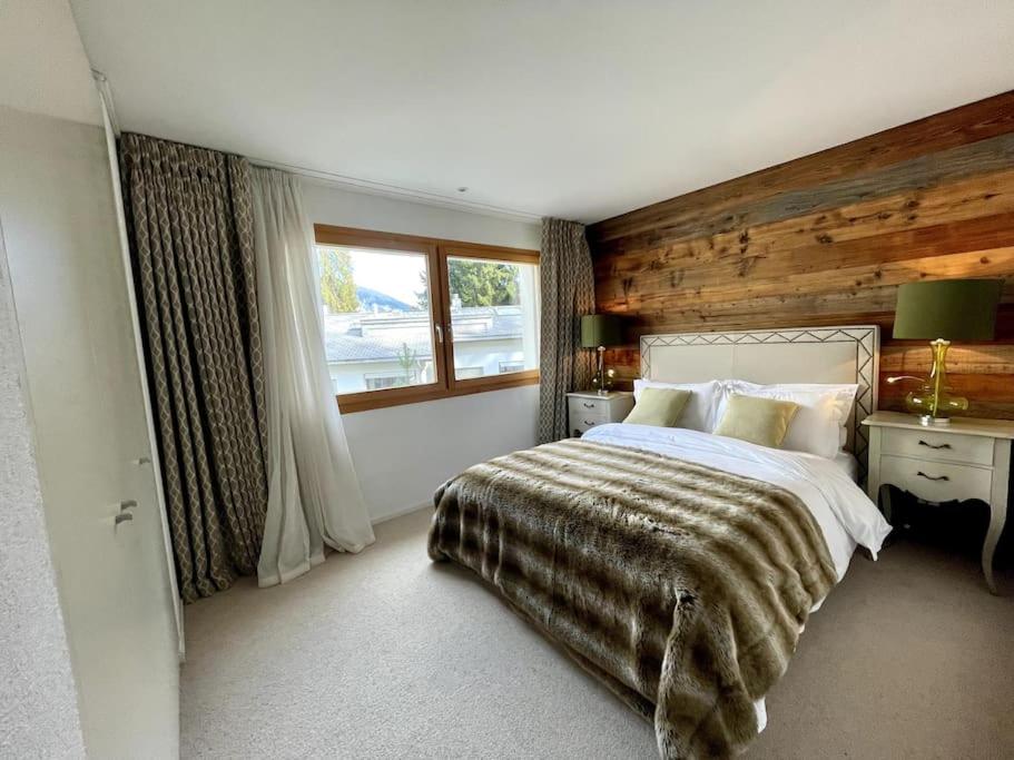 Spacious Family Apt Flims close to Lake Cauma