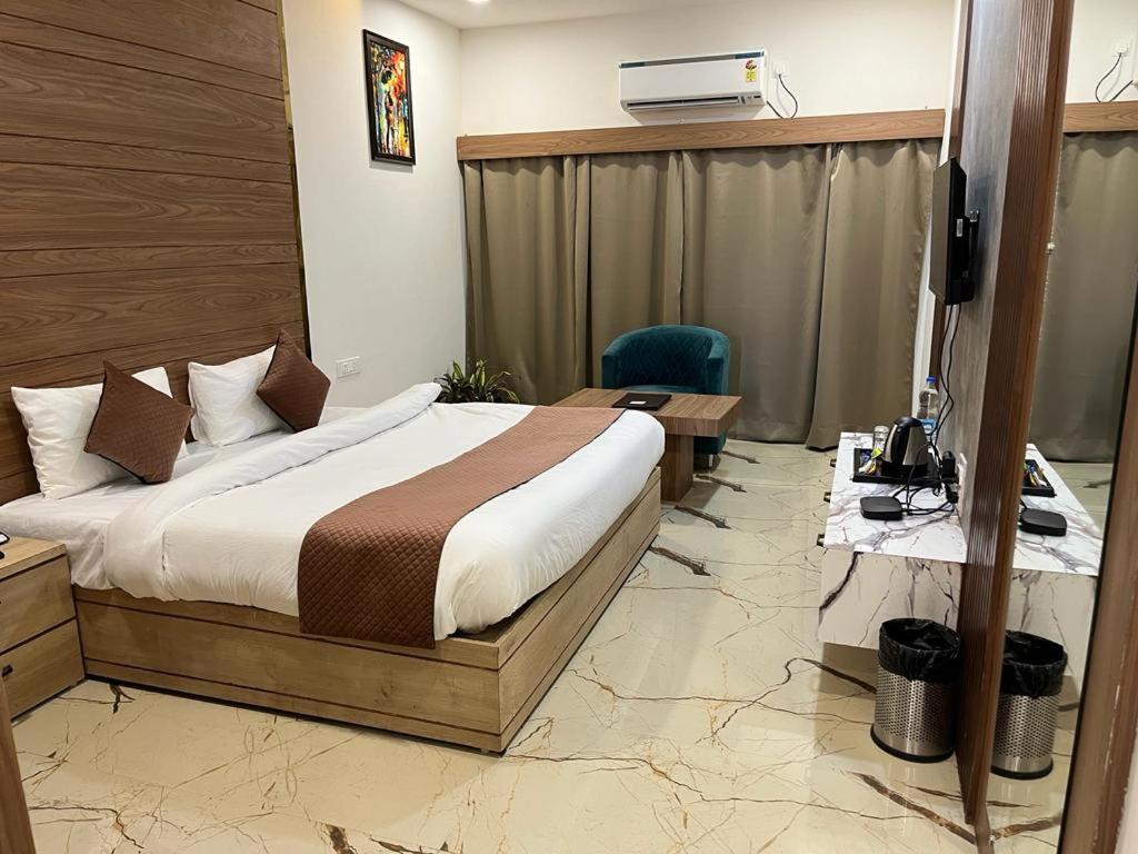 Hotel Eco Park Rewa