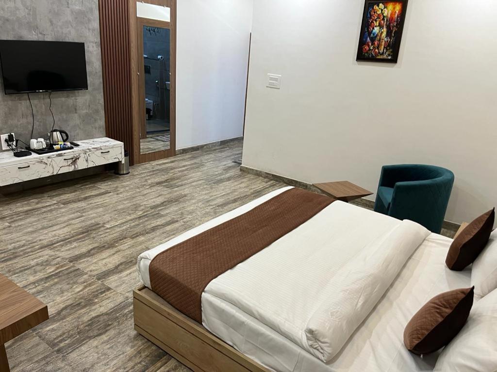 Hotel Eco Park Rewa