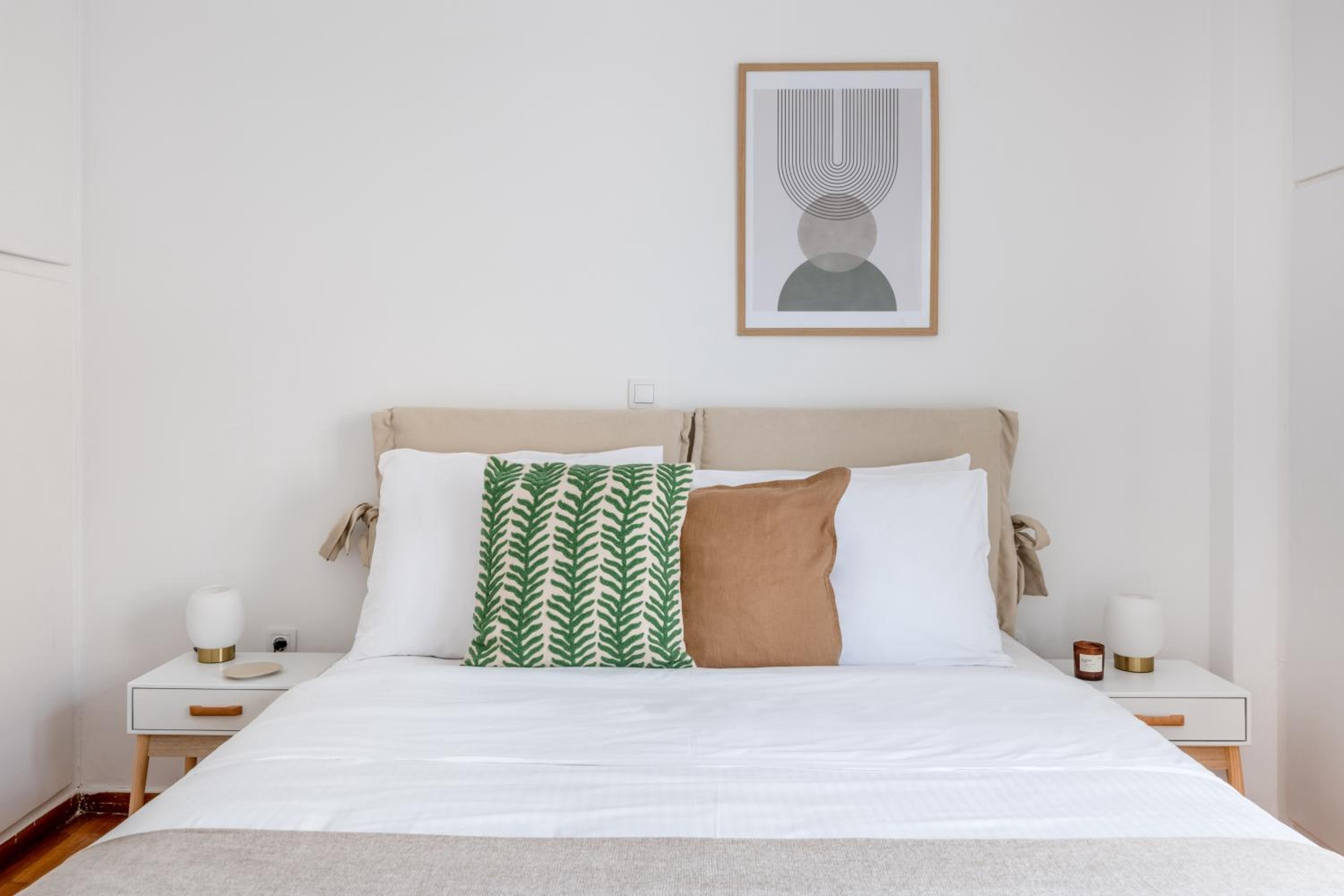 Sunny 2BR Apartment in Nea Smyrni by UPSTREET photo 5