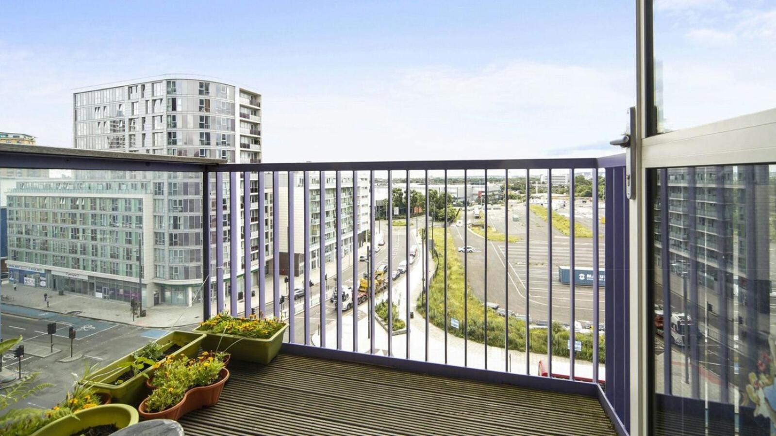 One Bed Flat in Stratford London