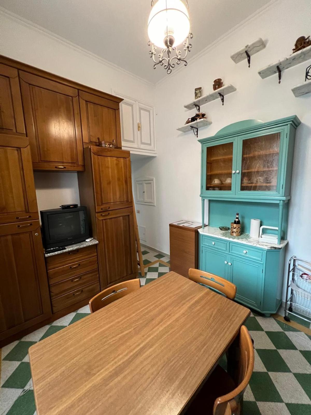 S.Pietro Elvira's retro apartment