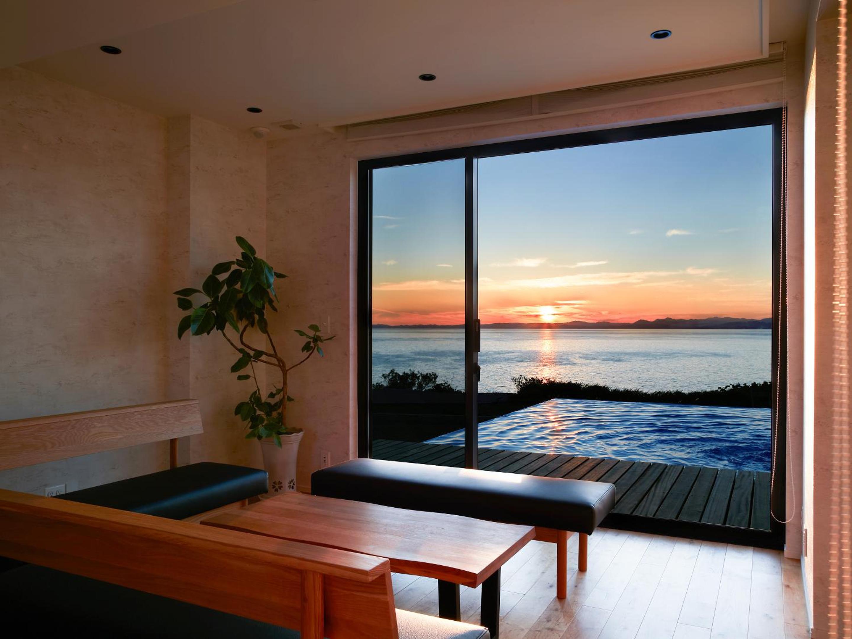 Private Villa with Pool and Sunset in Kochi view 4