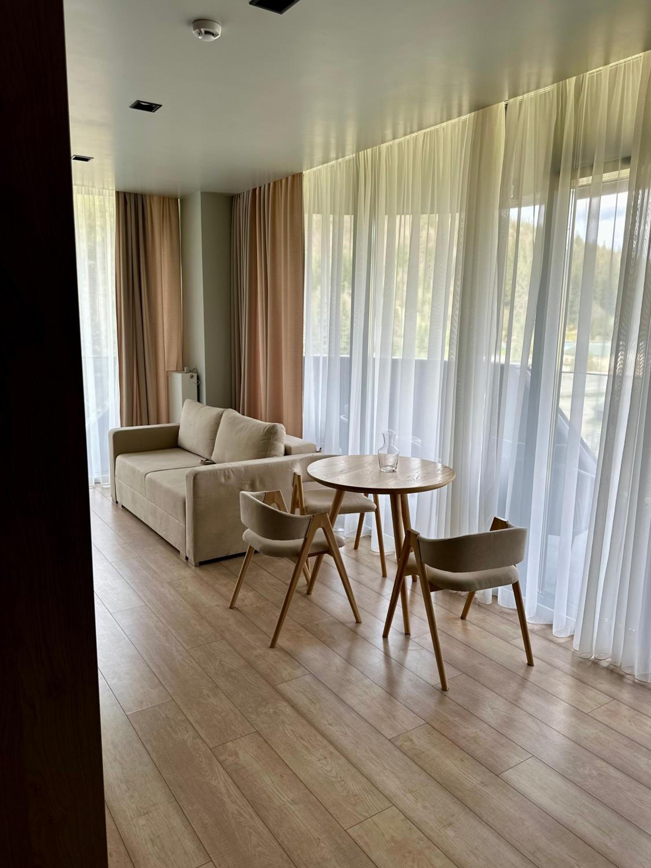 SAVOIE Apartments Bukovel view 5