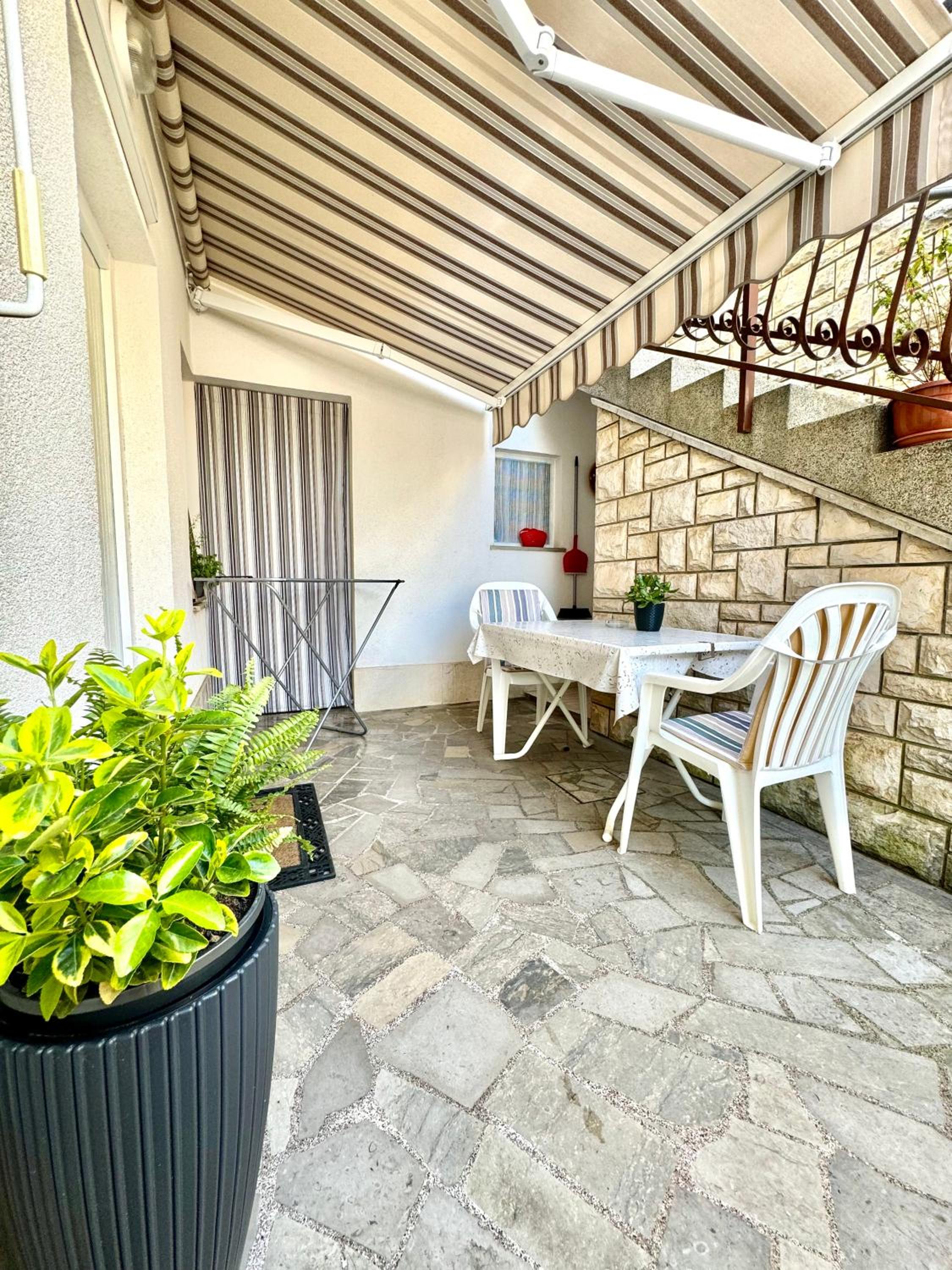 Apartment Kontrada