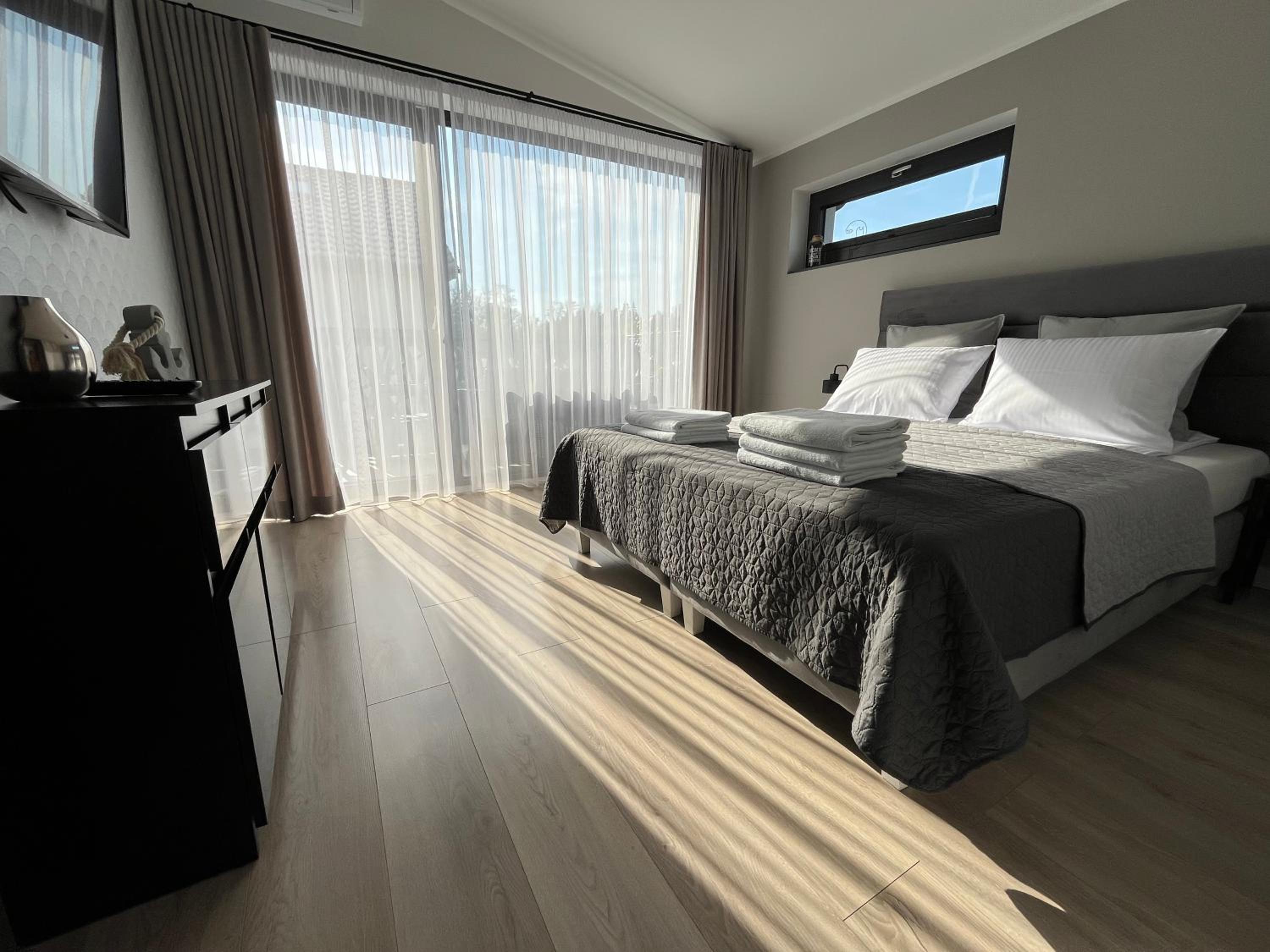Photo 92