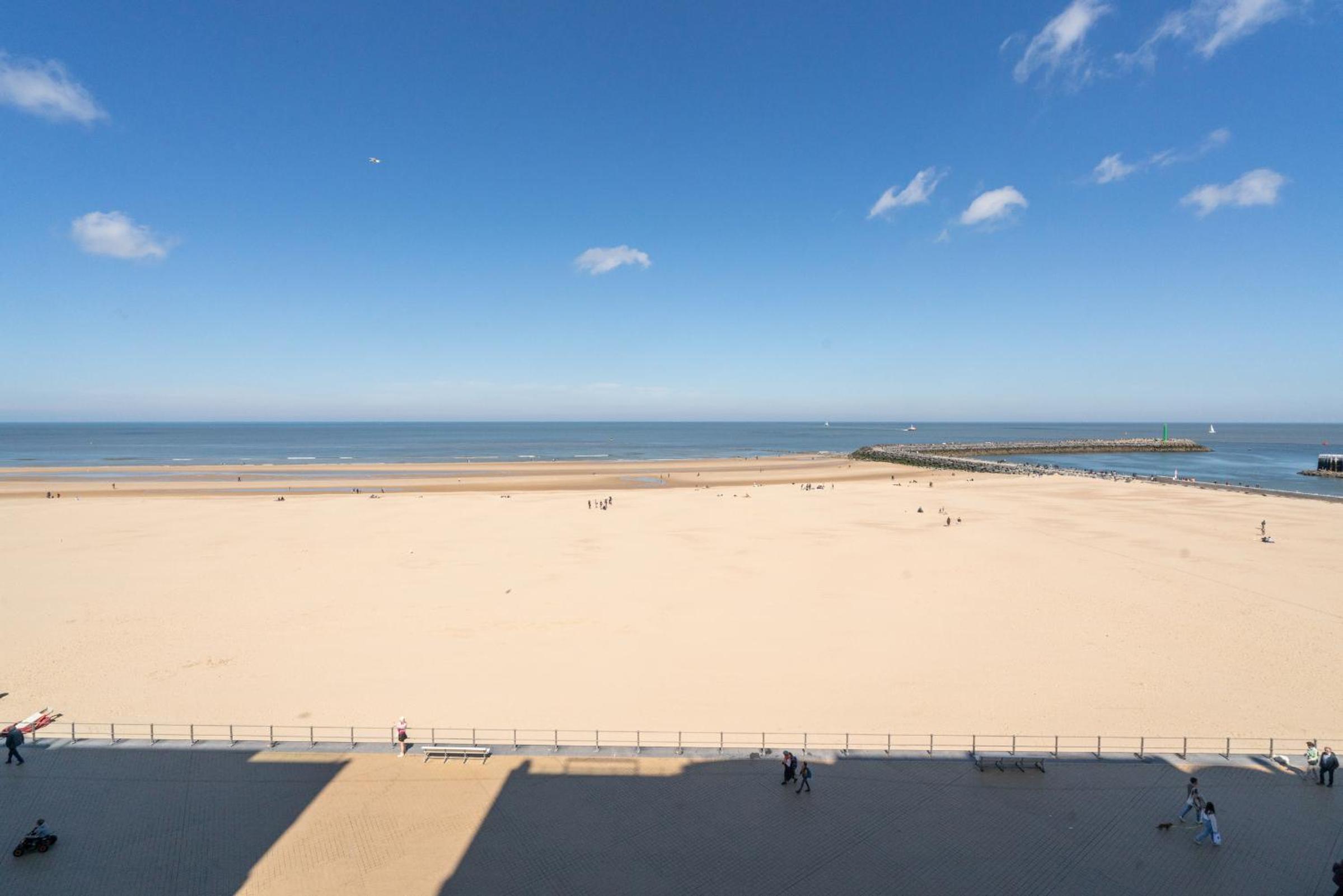 Renovated central seaview appartment 