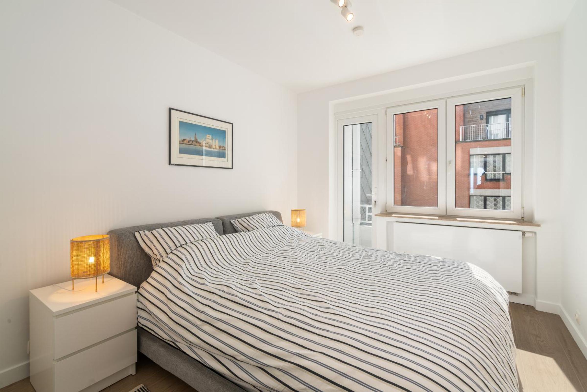 Renovated central seaview appartment 