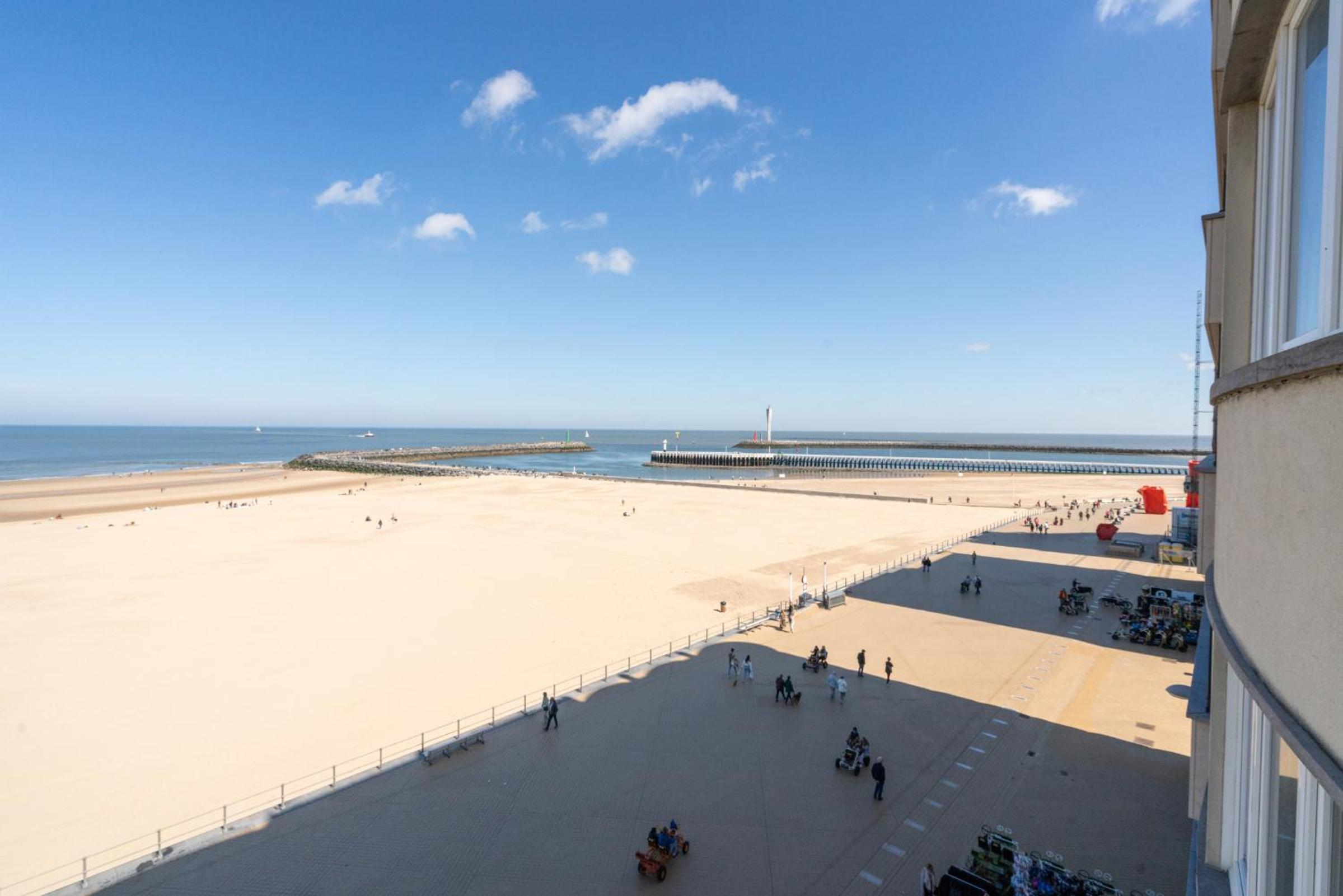 Renovated central seaview appartment 