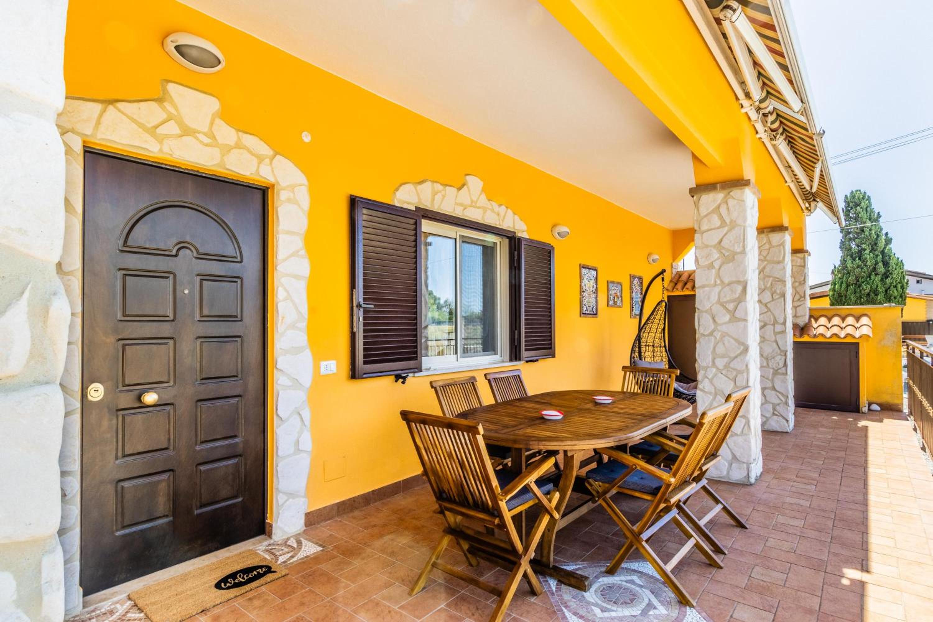 'Villa Venere Superior' 50mt Sea-Jacuzzi-Free Parking-Garden view 4