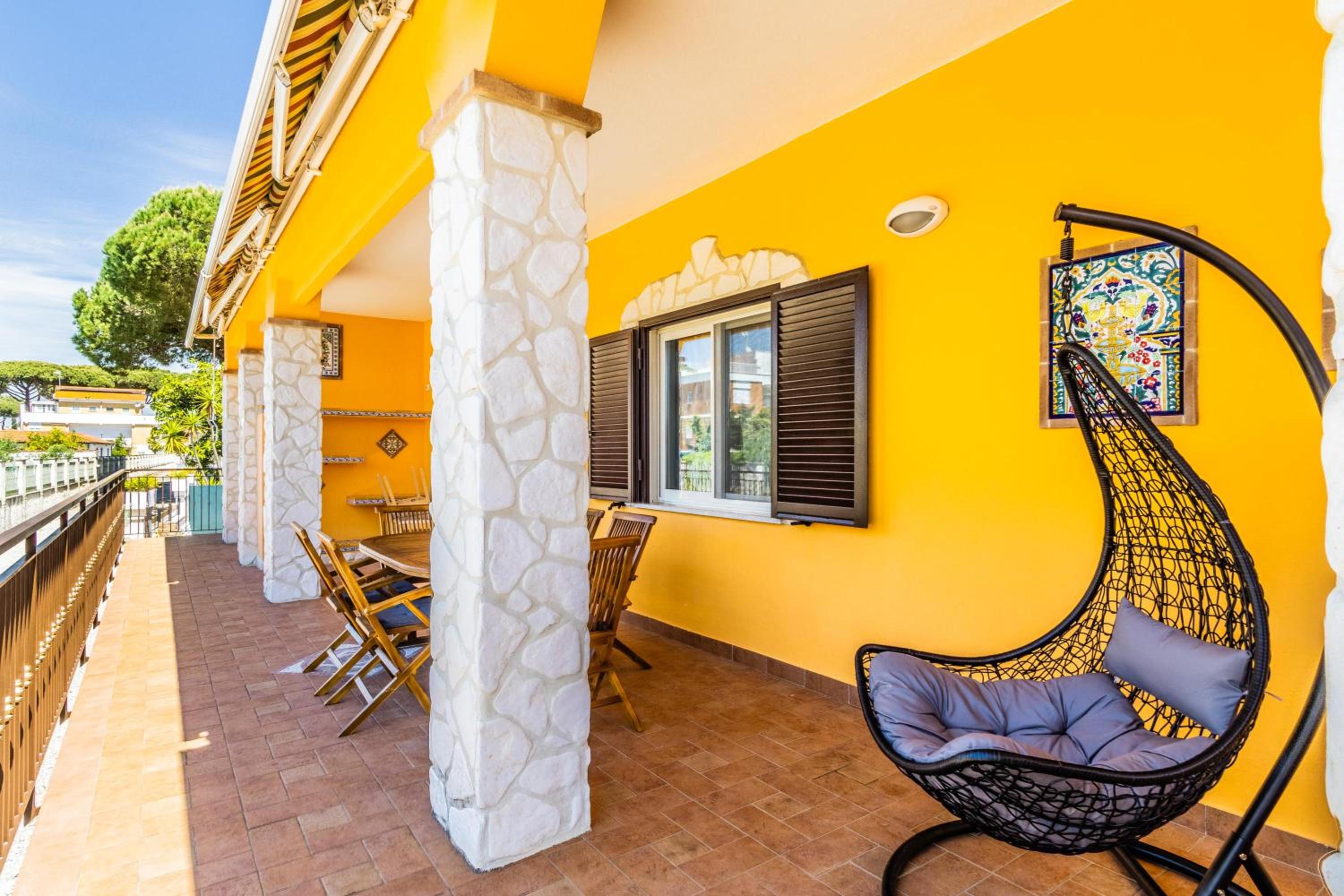 'Villa Venere Superior' 50mt Sea-Jacuzzi-Free Parking-Garden view 3