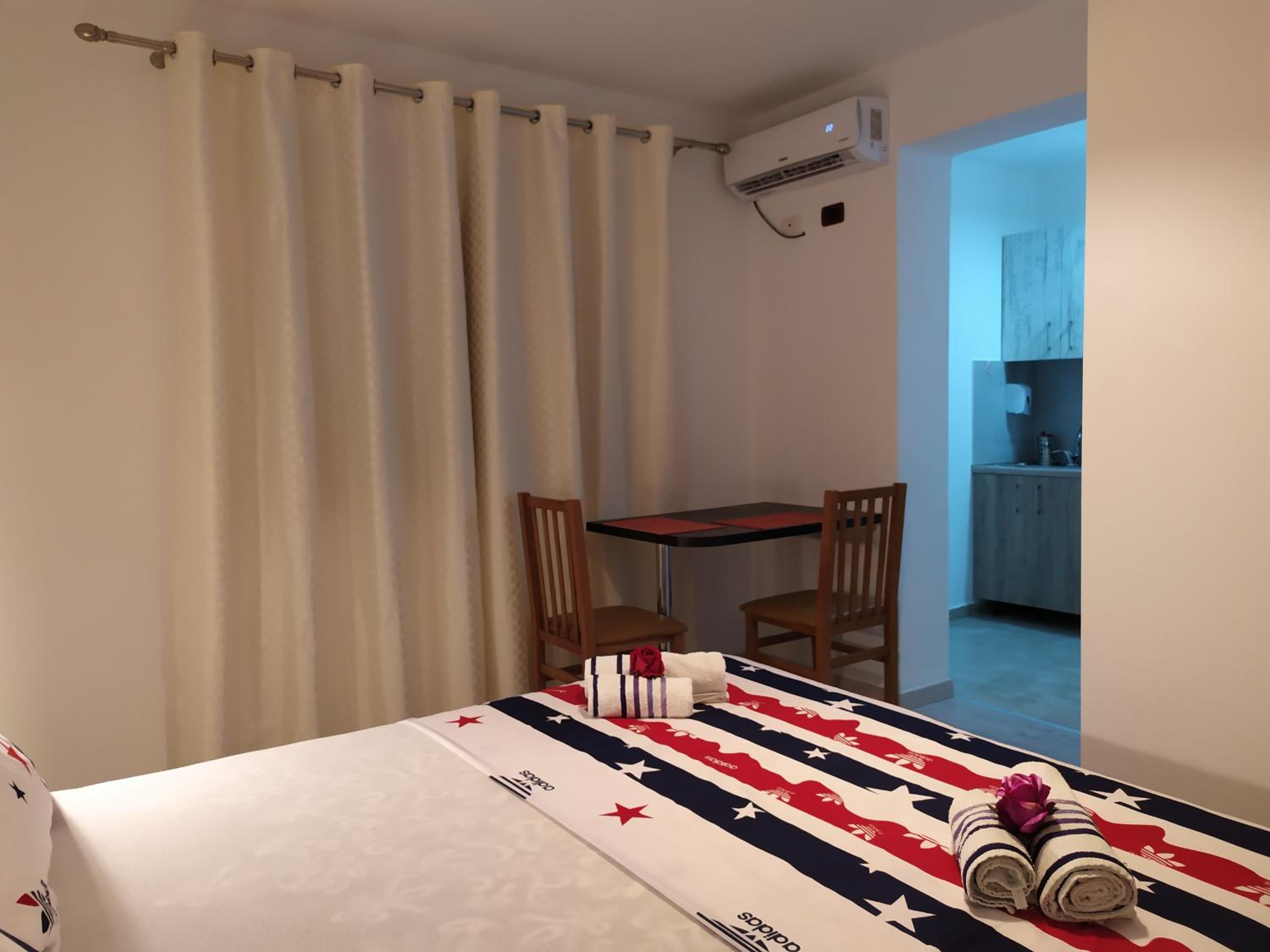 Dinamo EVOO apartments