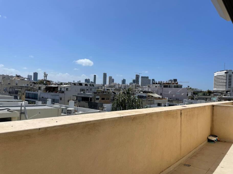 Two Bedrooms Duplex Apartment l Bugrashov Street l by Bookiz view 4