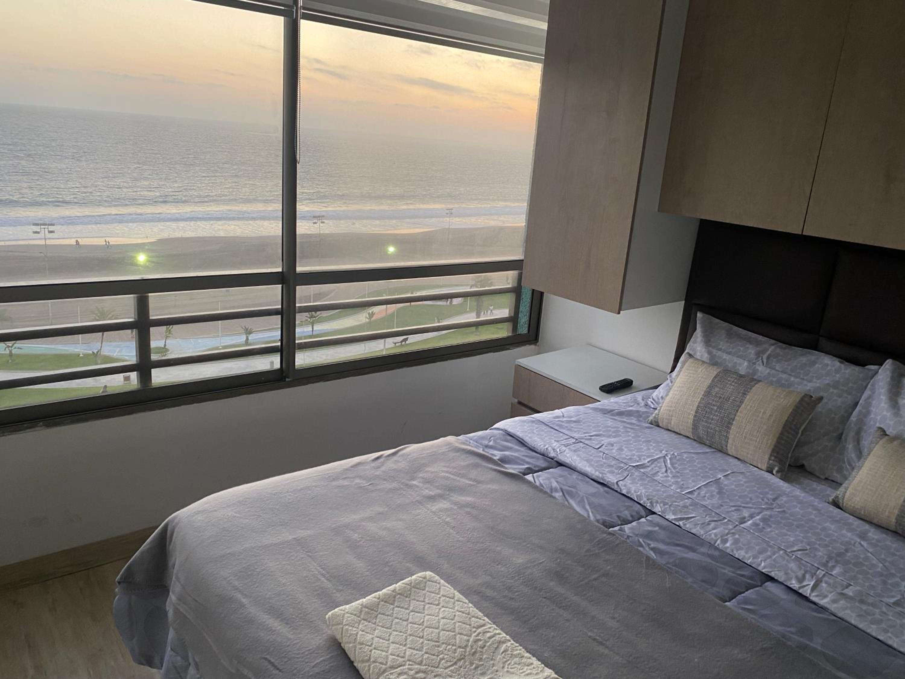Departamento Frente a Playa Brava 9