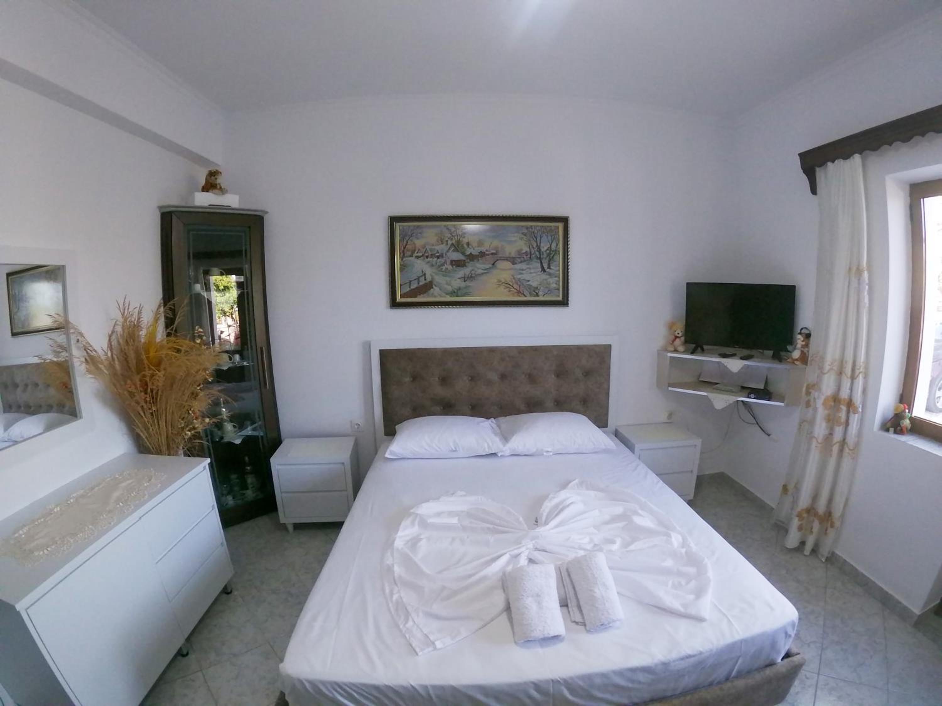 Oceanfront Outlook Rooms