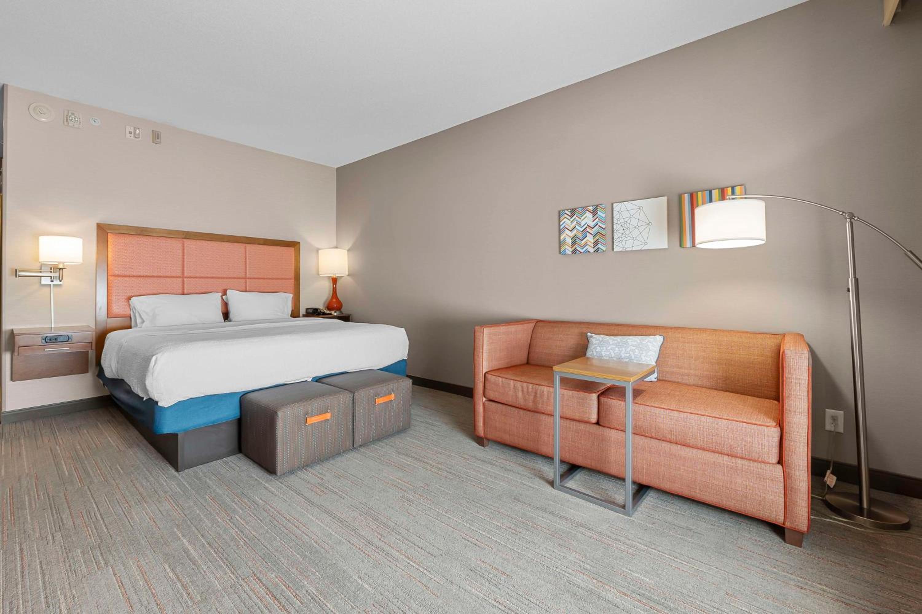 Cape Girardeau Vacations - Hampton Inn Cape Girardeau I-55 East, MO - Property Image 2