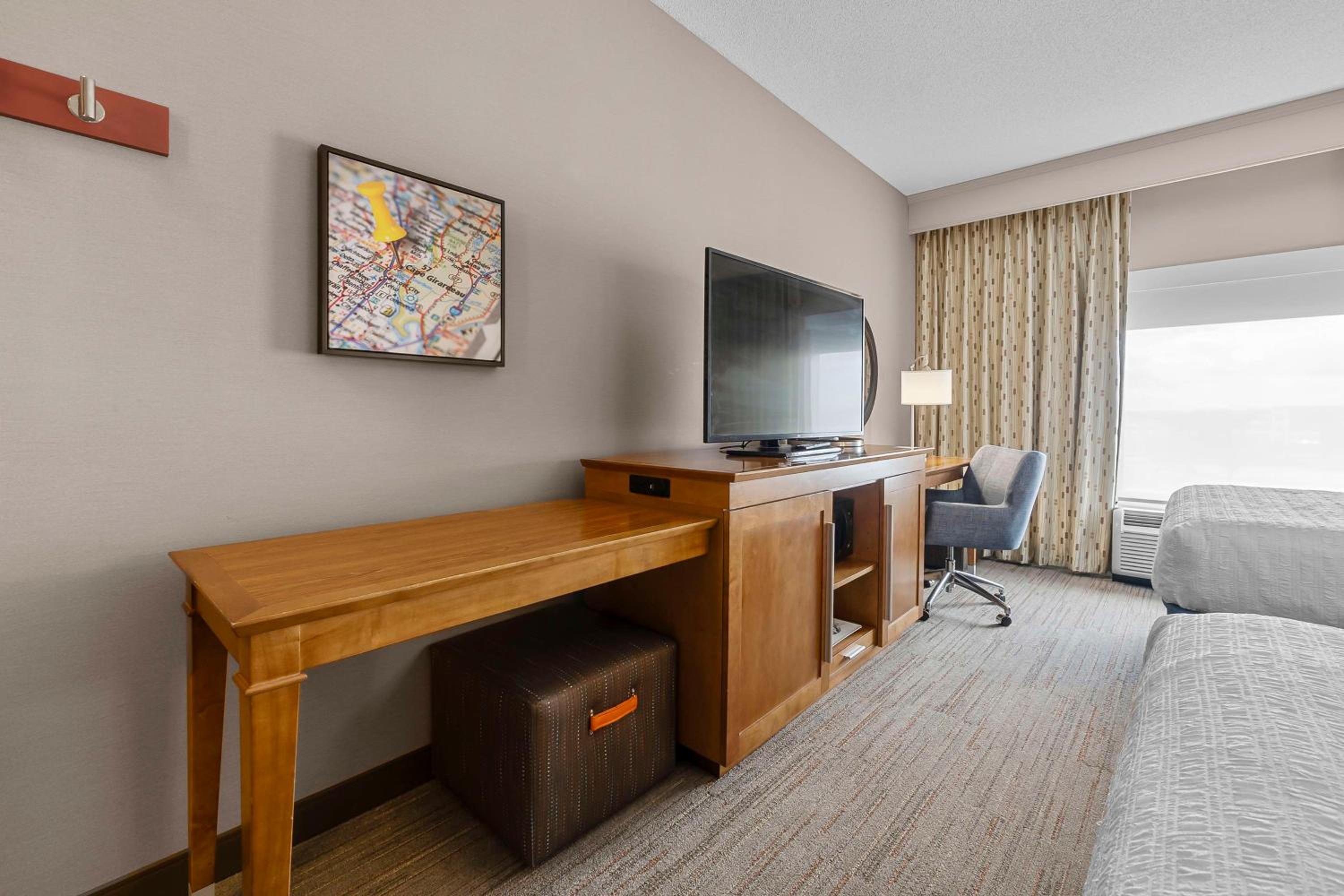 Cape Girardeau Vacations - Hampton Inn Cape Girardeau I-55 East, MO - Property Image 25