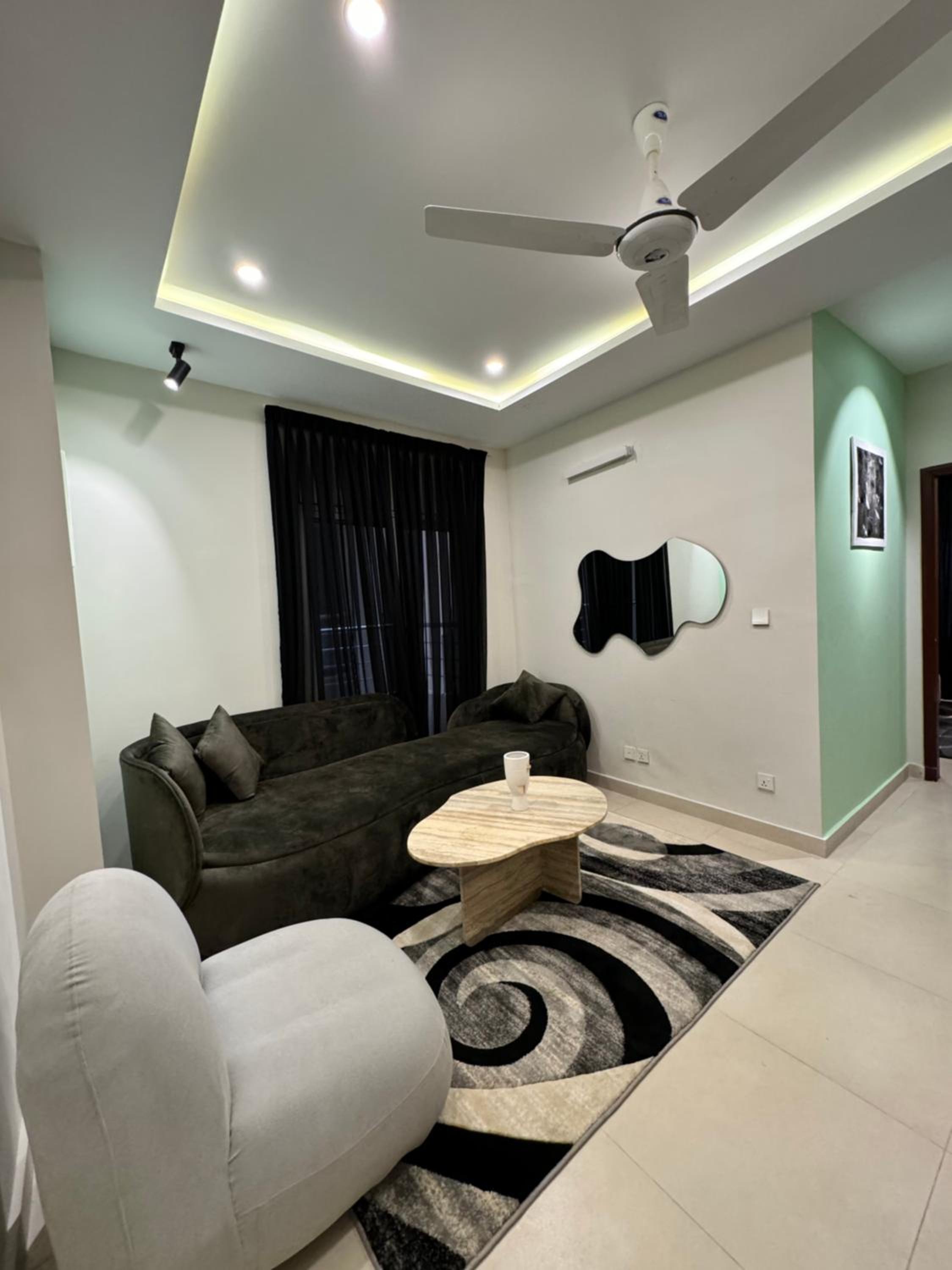 Villa Vista Service Apartments