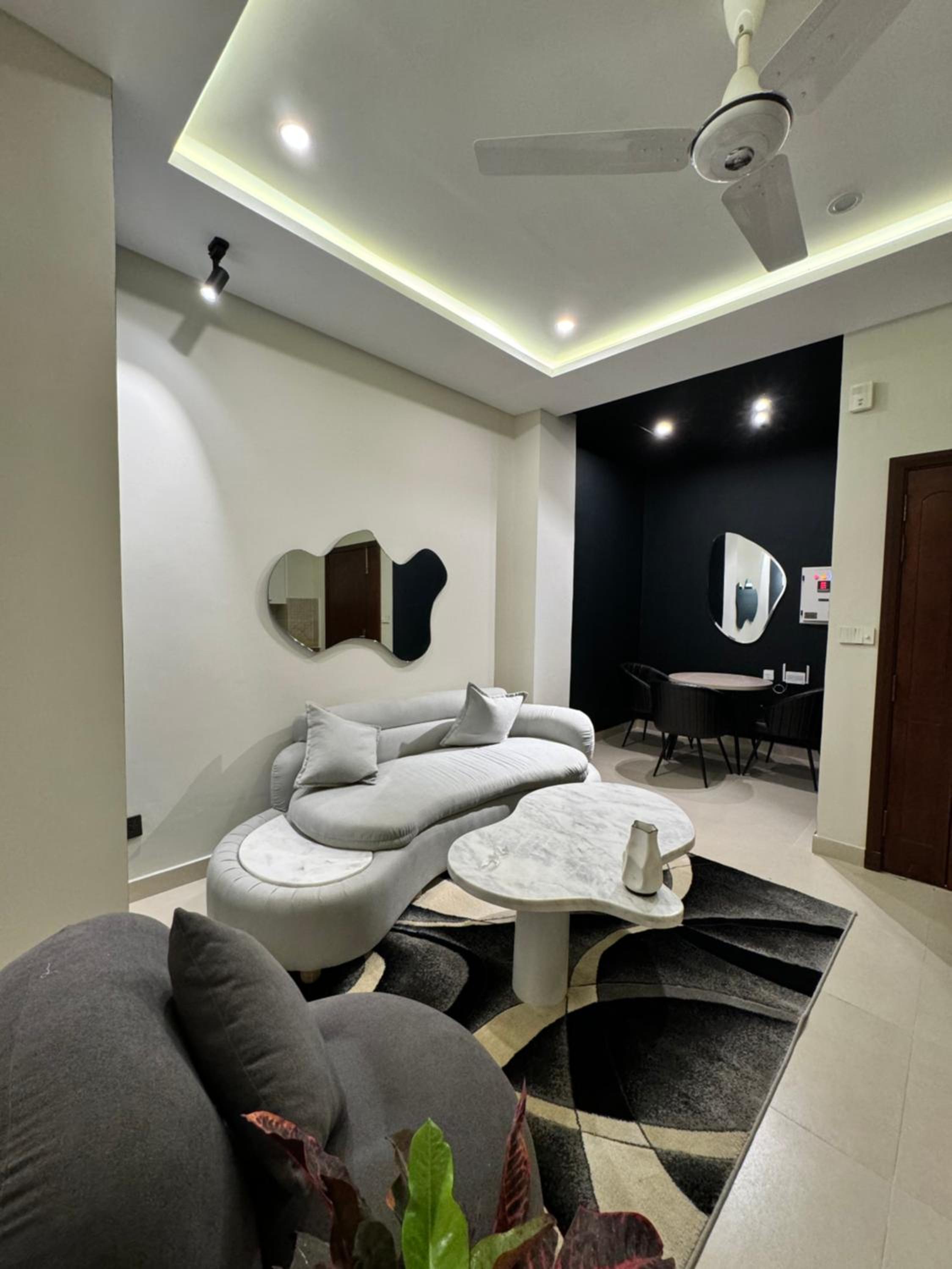 Villa Vista Service Apartments