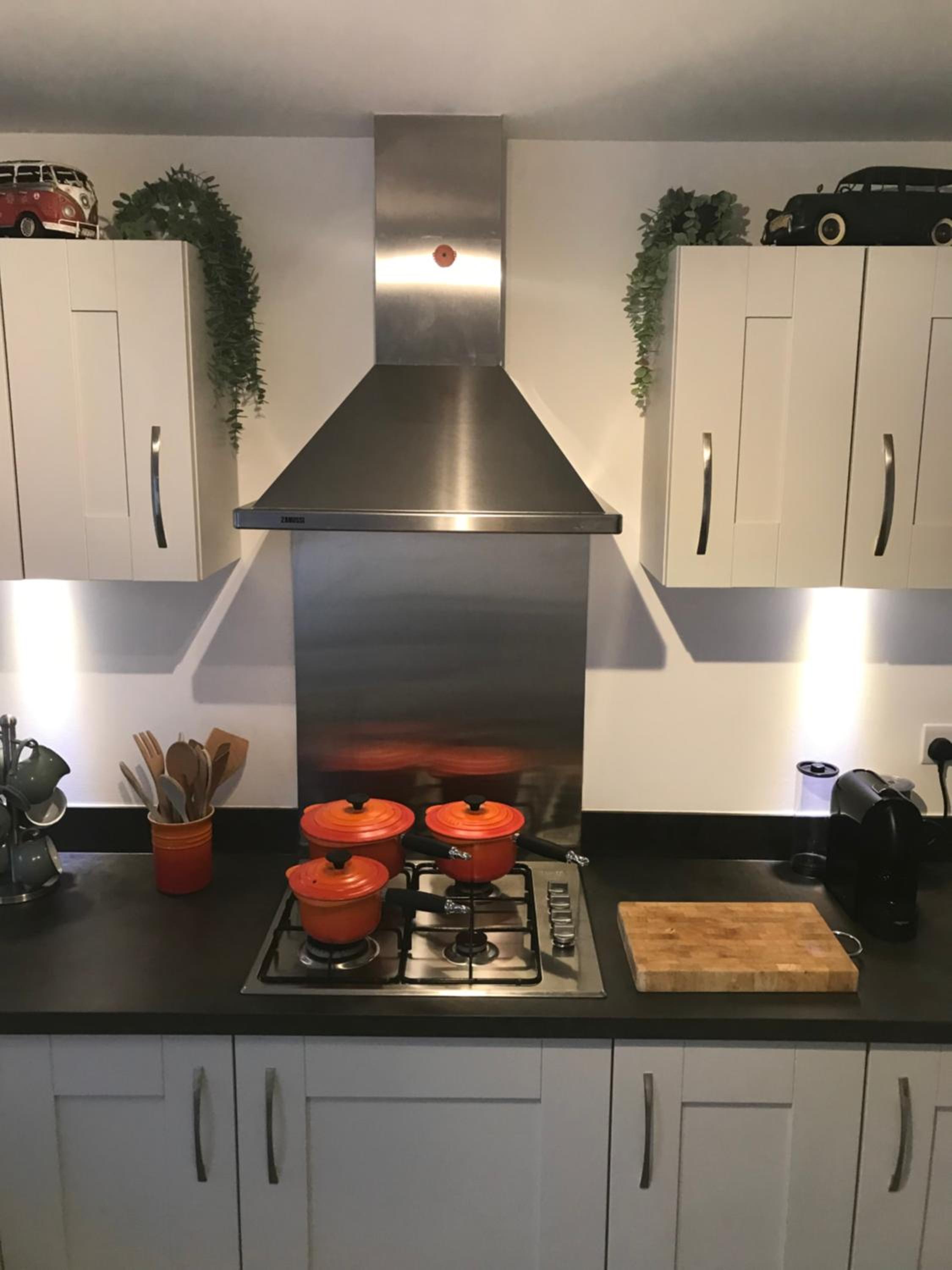 Beckside Gorgeous village home