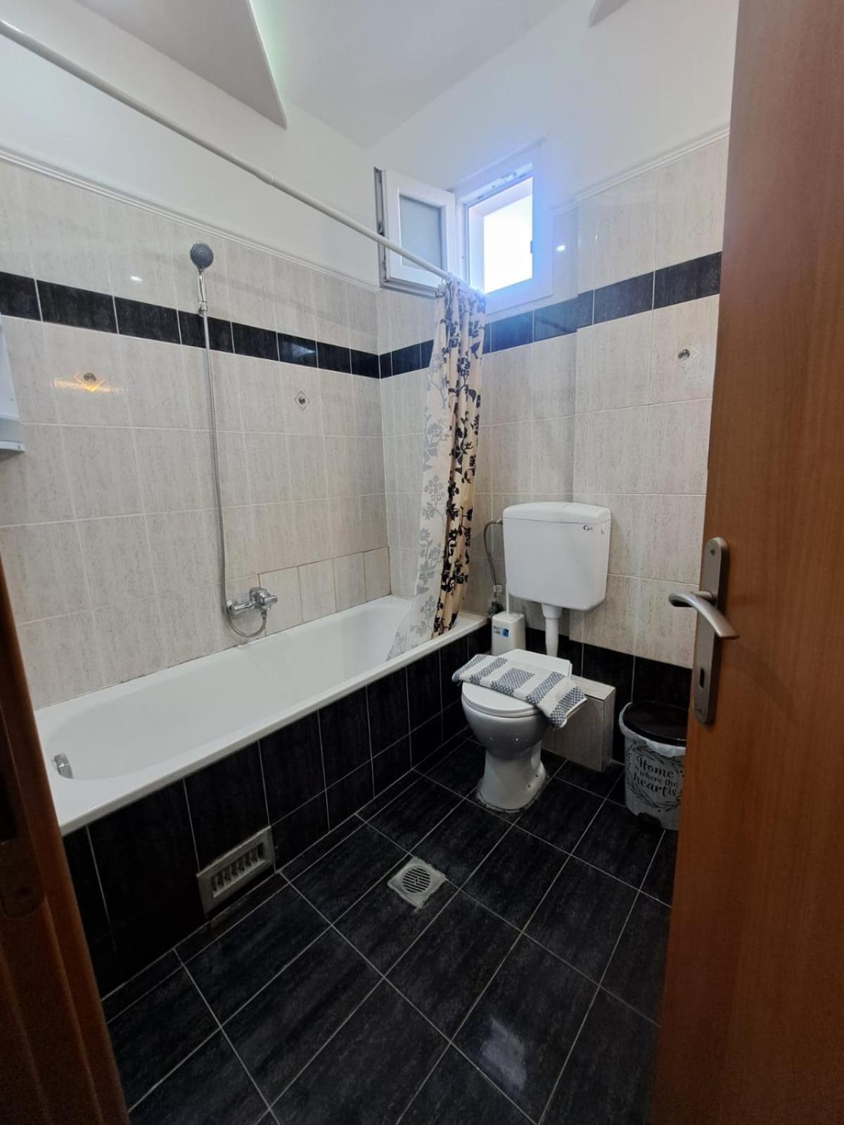 INFINITY Center Apartment