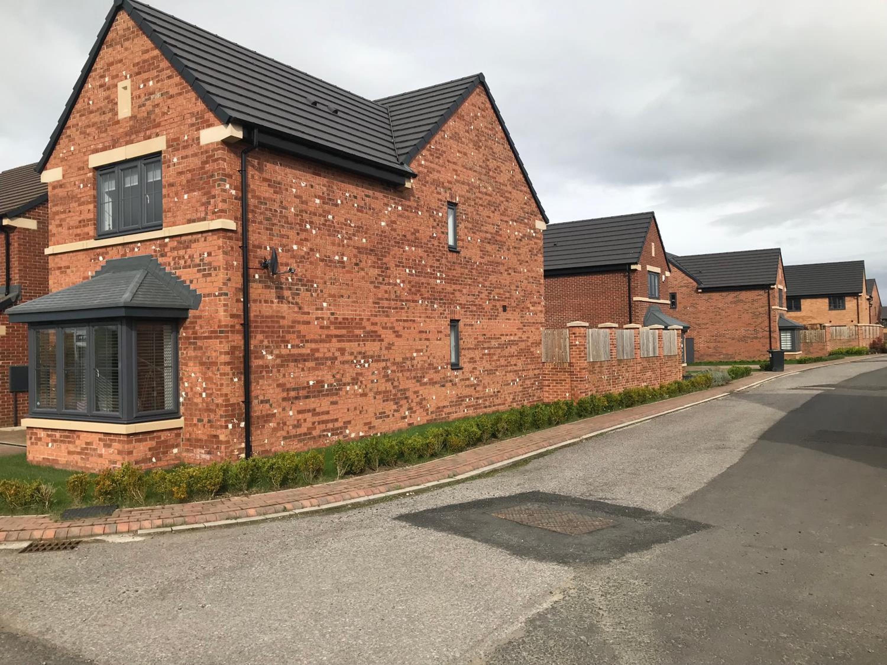 Beckside Gorgeous village home