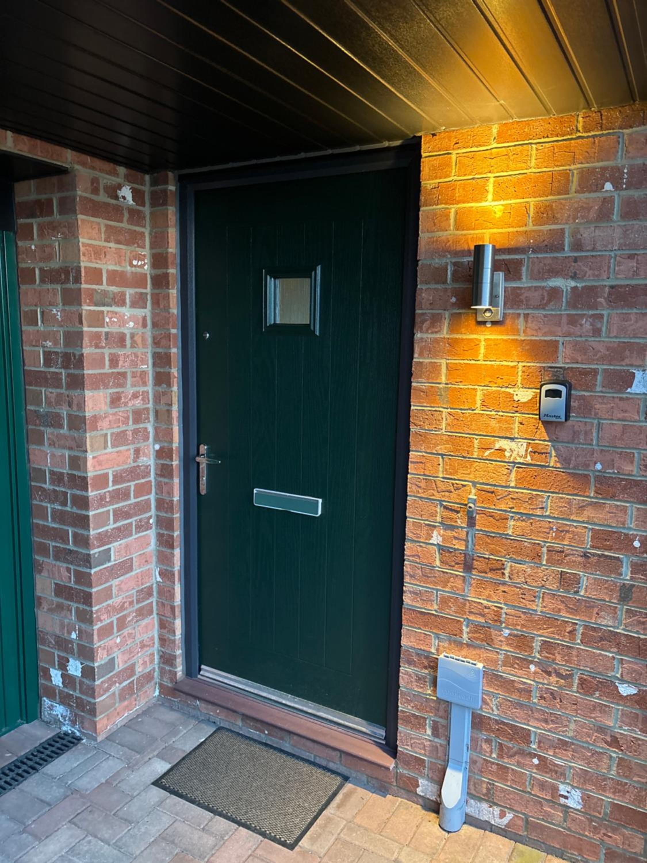 Beckside Gorgeous village home