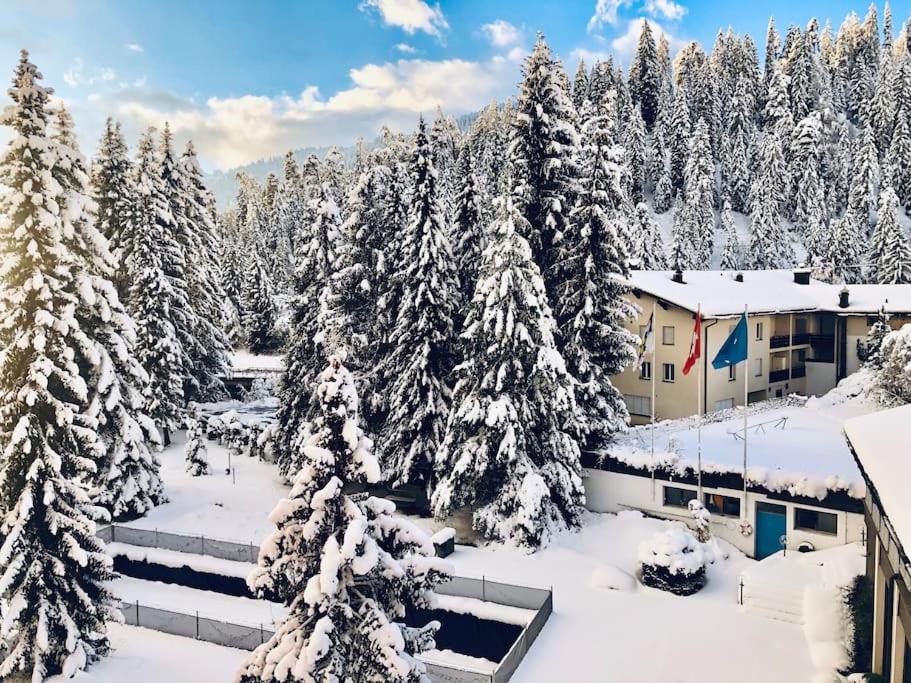 Modern LAAX apt, Swimming Pools, Wellness & Tennis