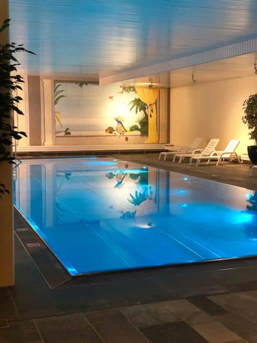Modern LAAX apt, Swimming Pools, Wellness & Tennis