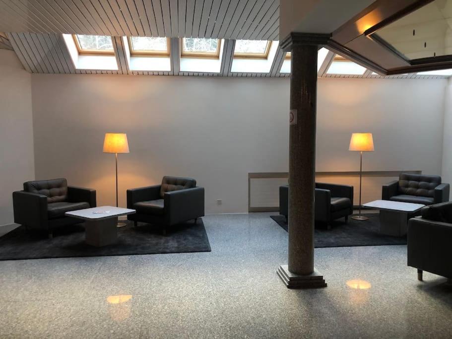 Modern LAAX apt, Swimming Pools, Wellness & Tennis