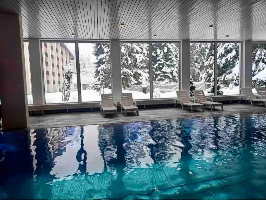 Modern LAAX apt, Swimming Pools, Wellness & Tennis