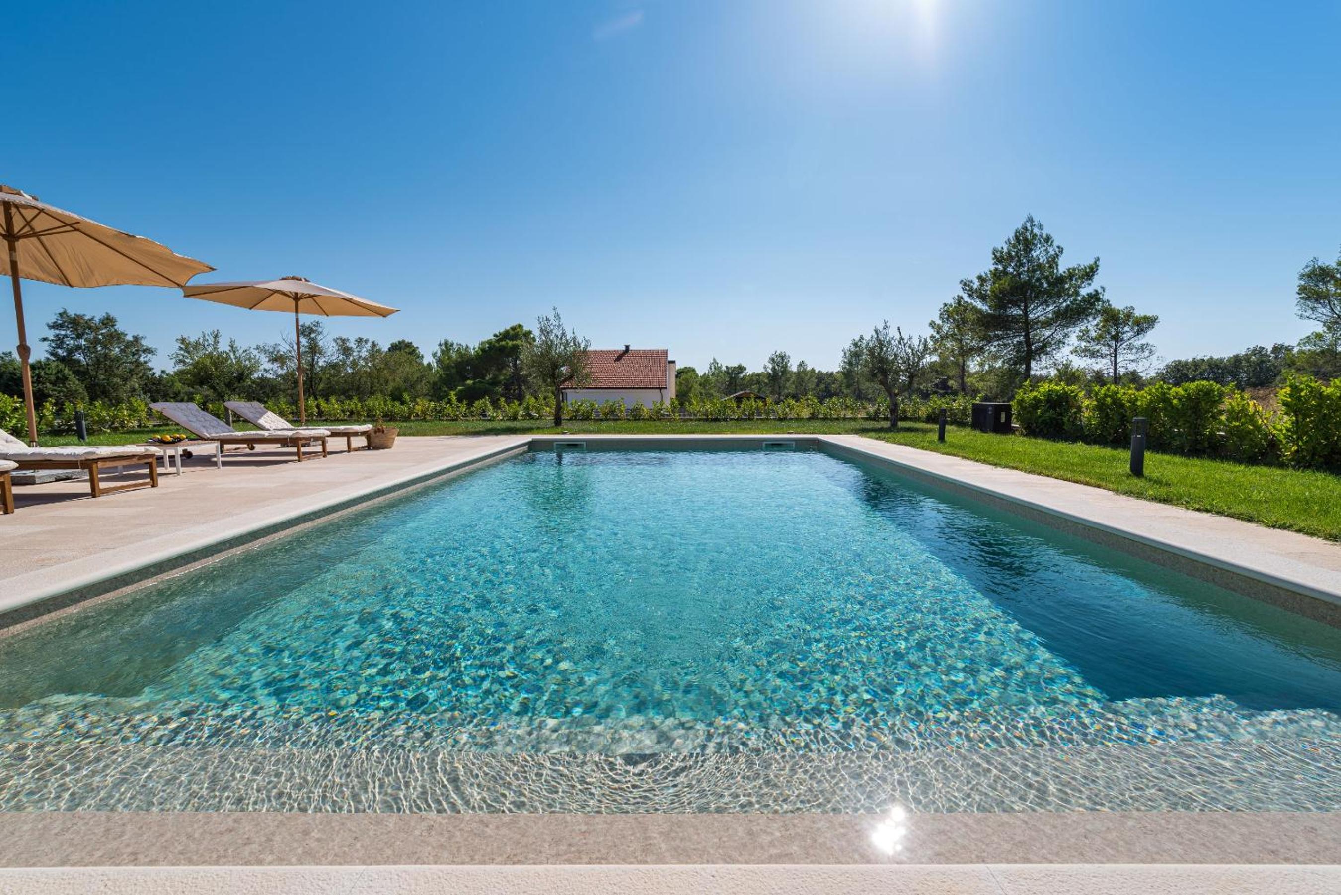 Exceptional Villa Idalia near ZADAR, NIN & QUEENS BEACH, Heated Pool, Privacy view 4