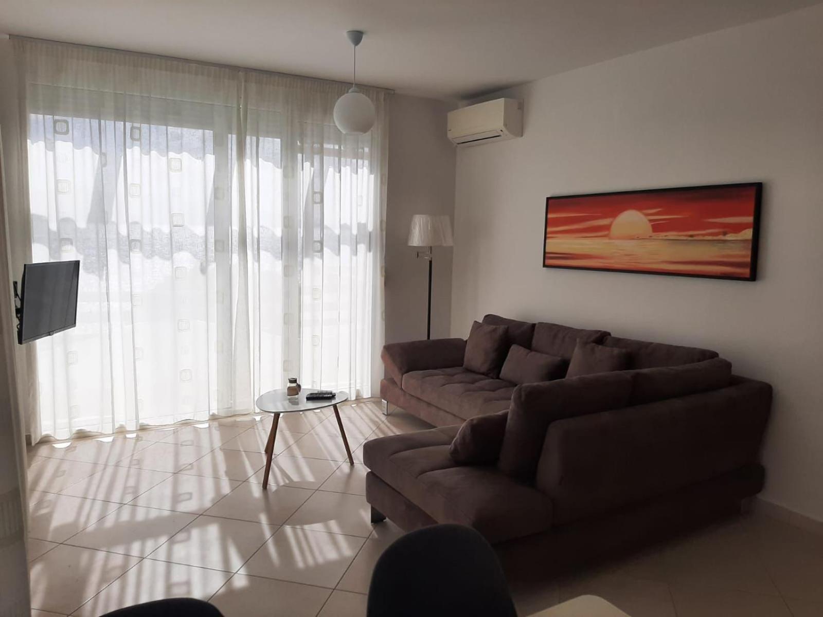 Deli apartments
