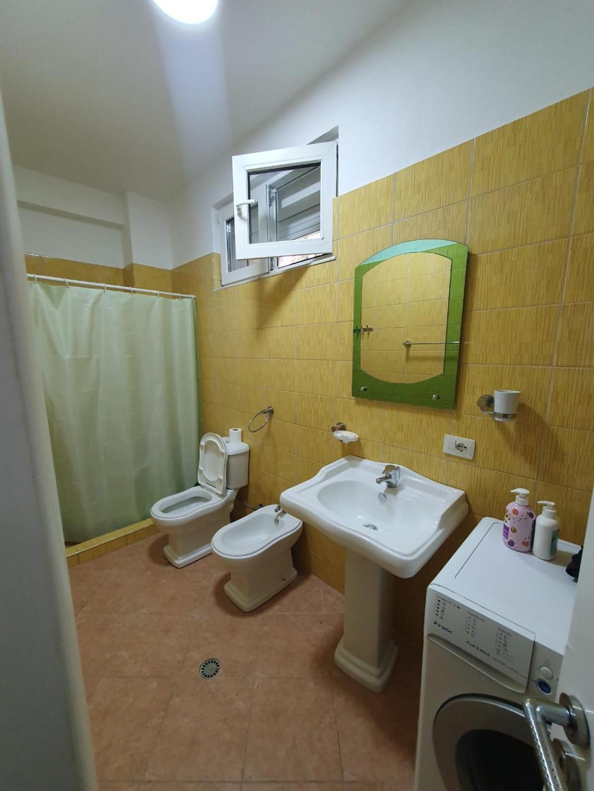 Deli apartments