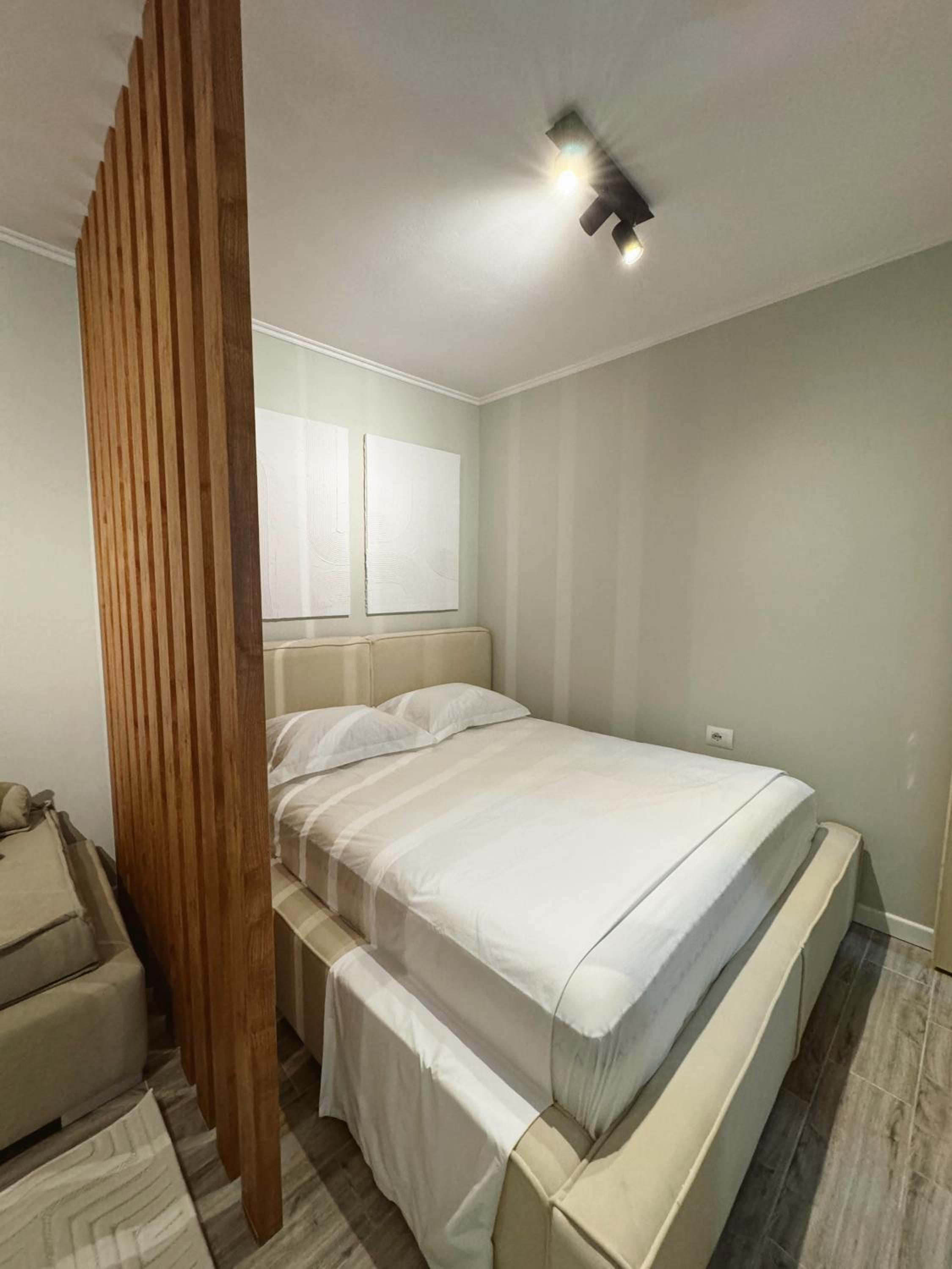 Square 24 apartment
