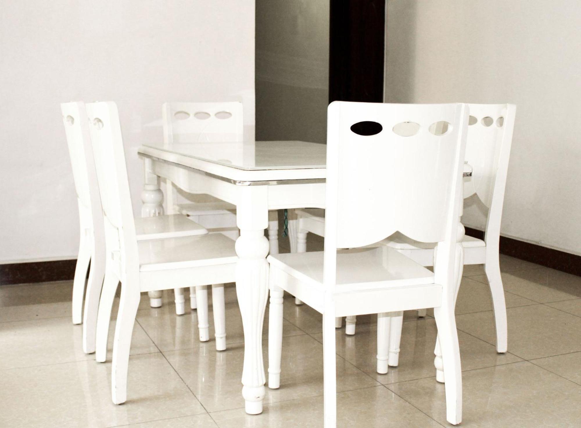Waridi Apartment