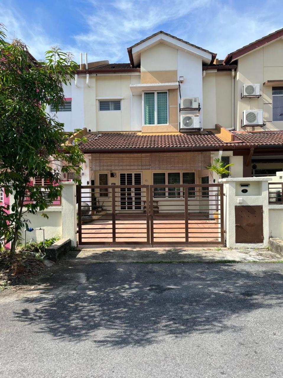 Homestay in Bukit Tinggi 3 Klang photo 8