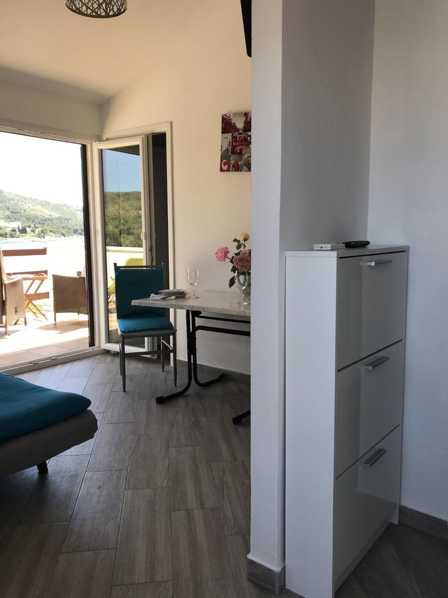 Apartments Mevi