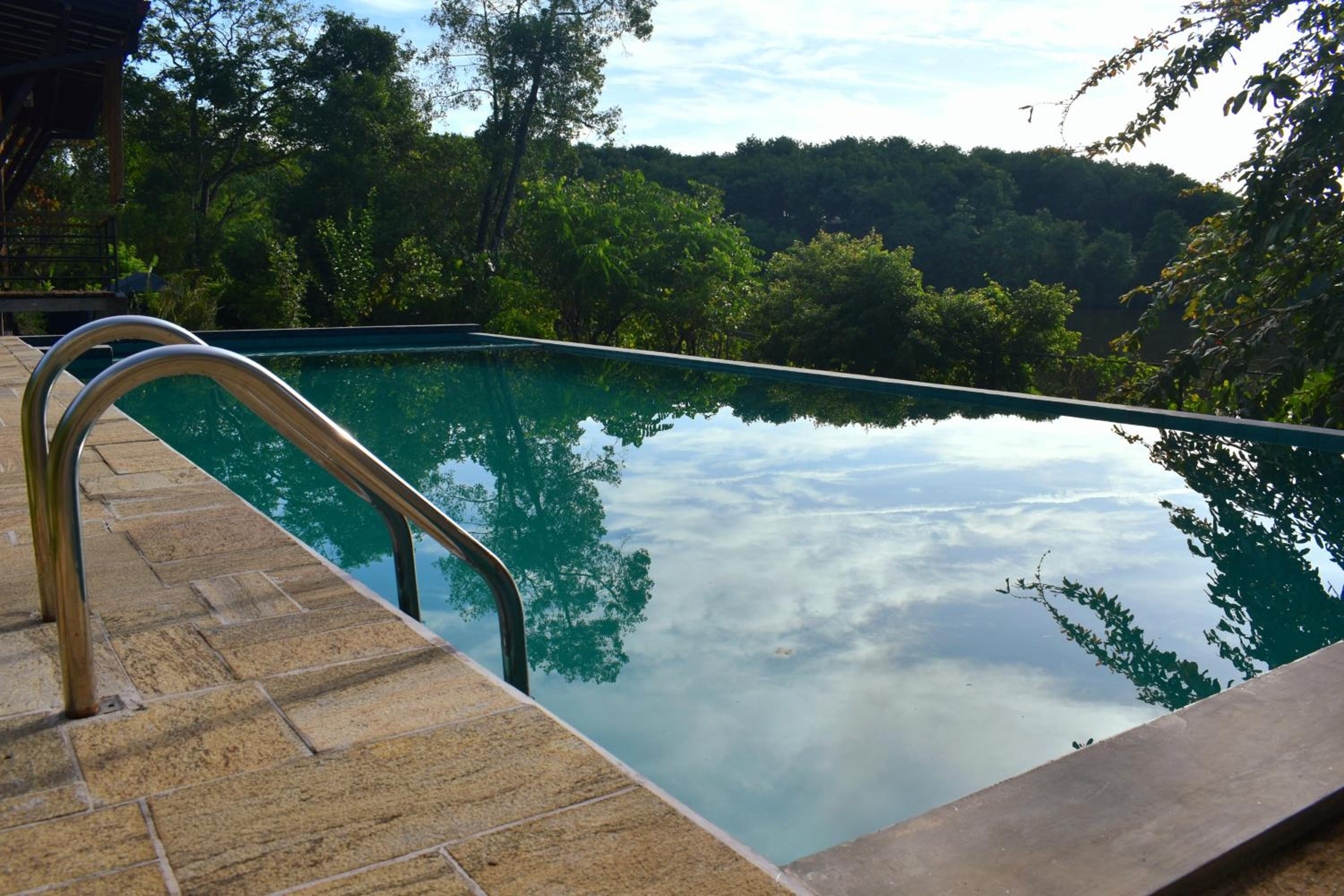 SaDev Lake Villa Bandaragama view 2