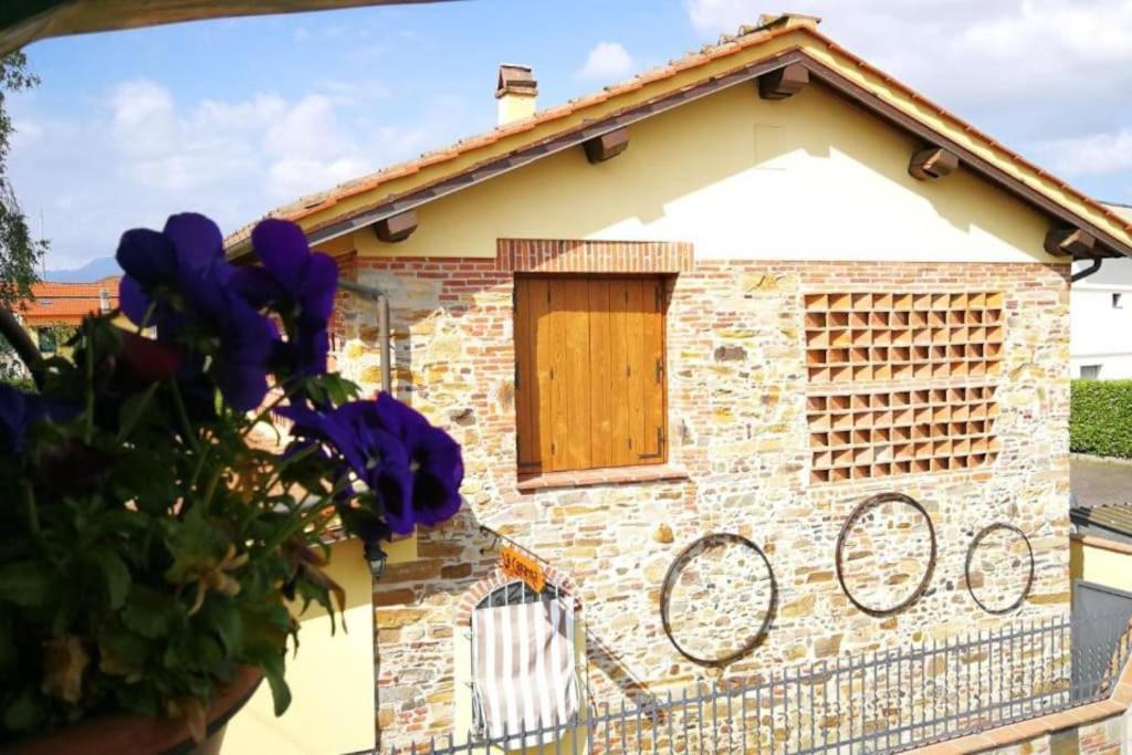 La Capanna - Stone House view 2