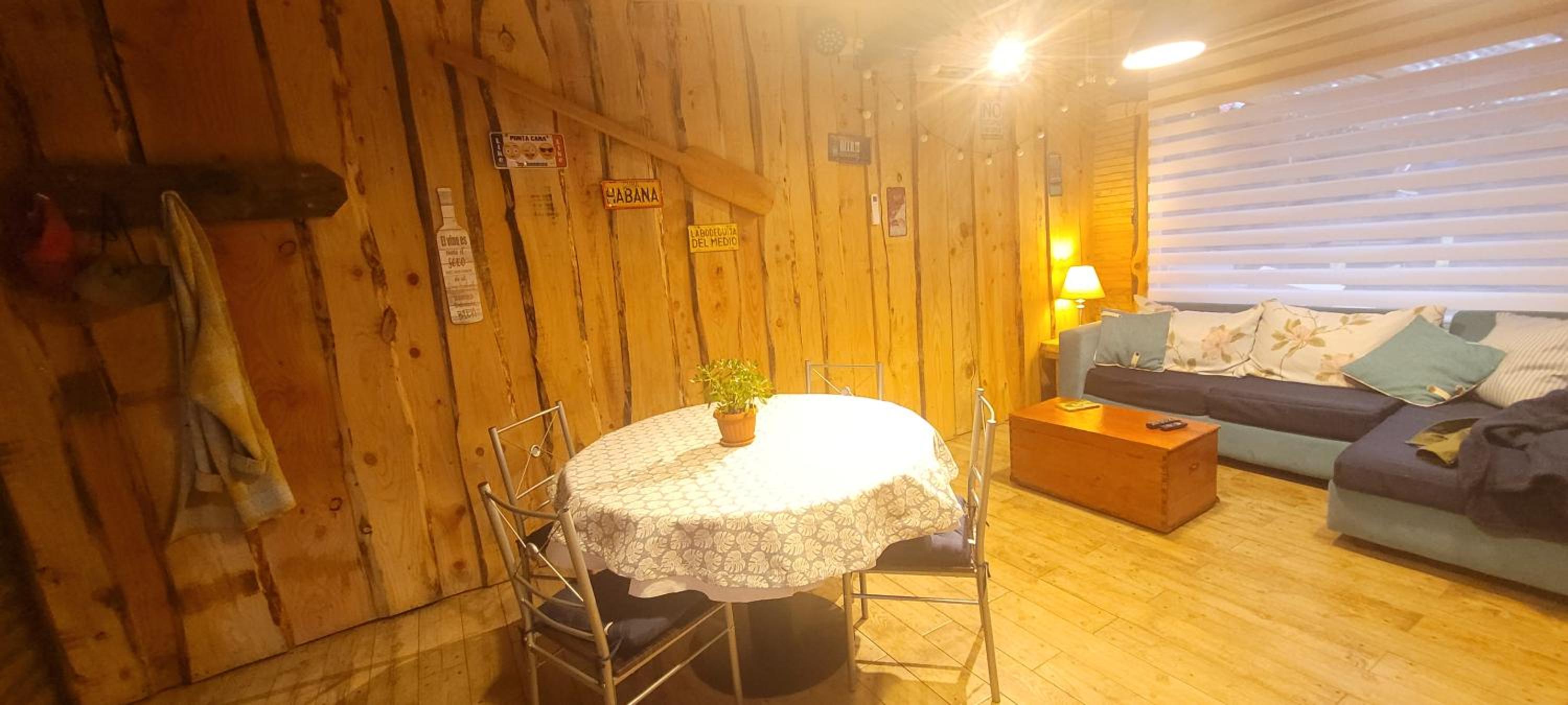 Cabaña estilo Quincho para 3 en Puerto Varas
