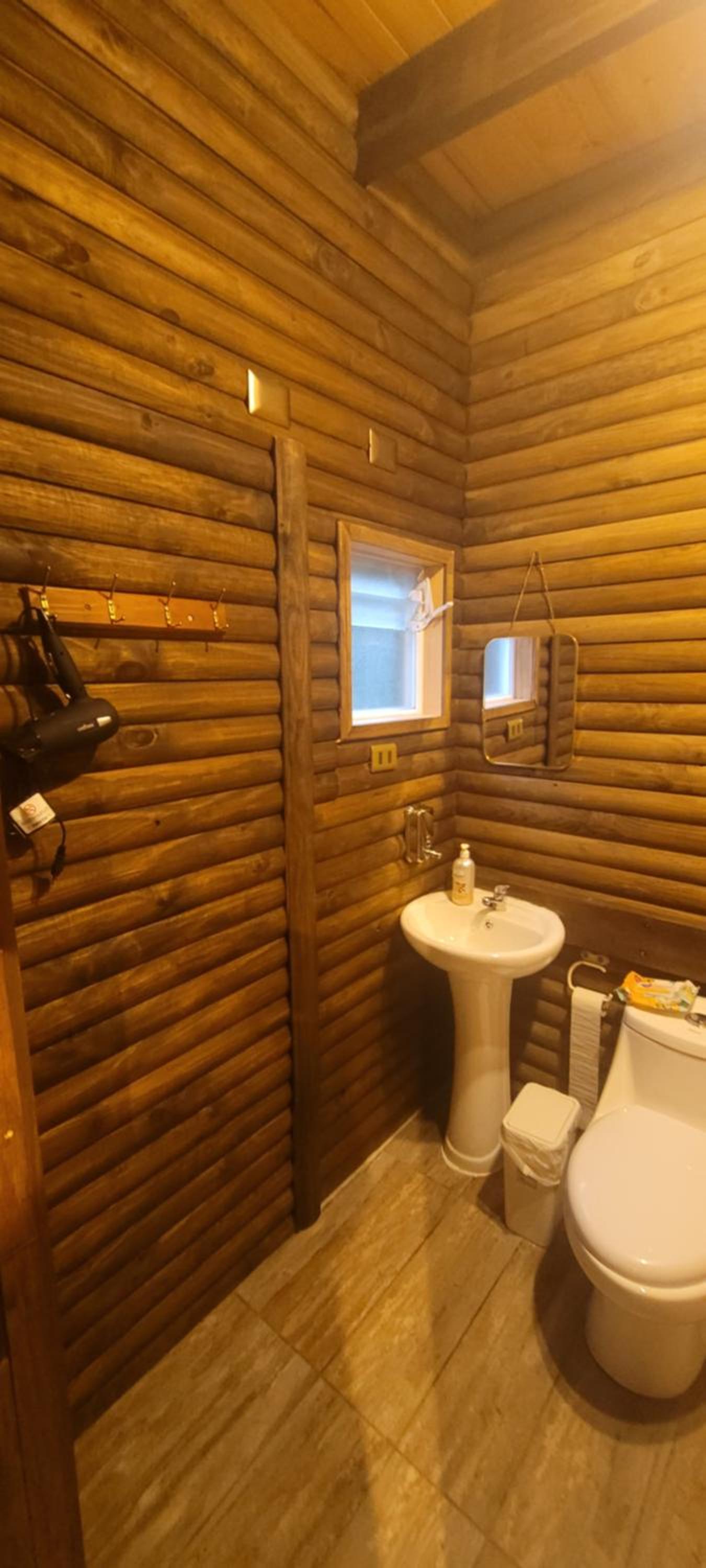 Cabaña estilo Quincho para 3 en Puerto Varas